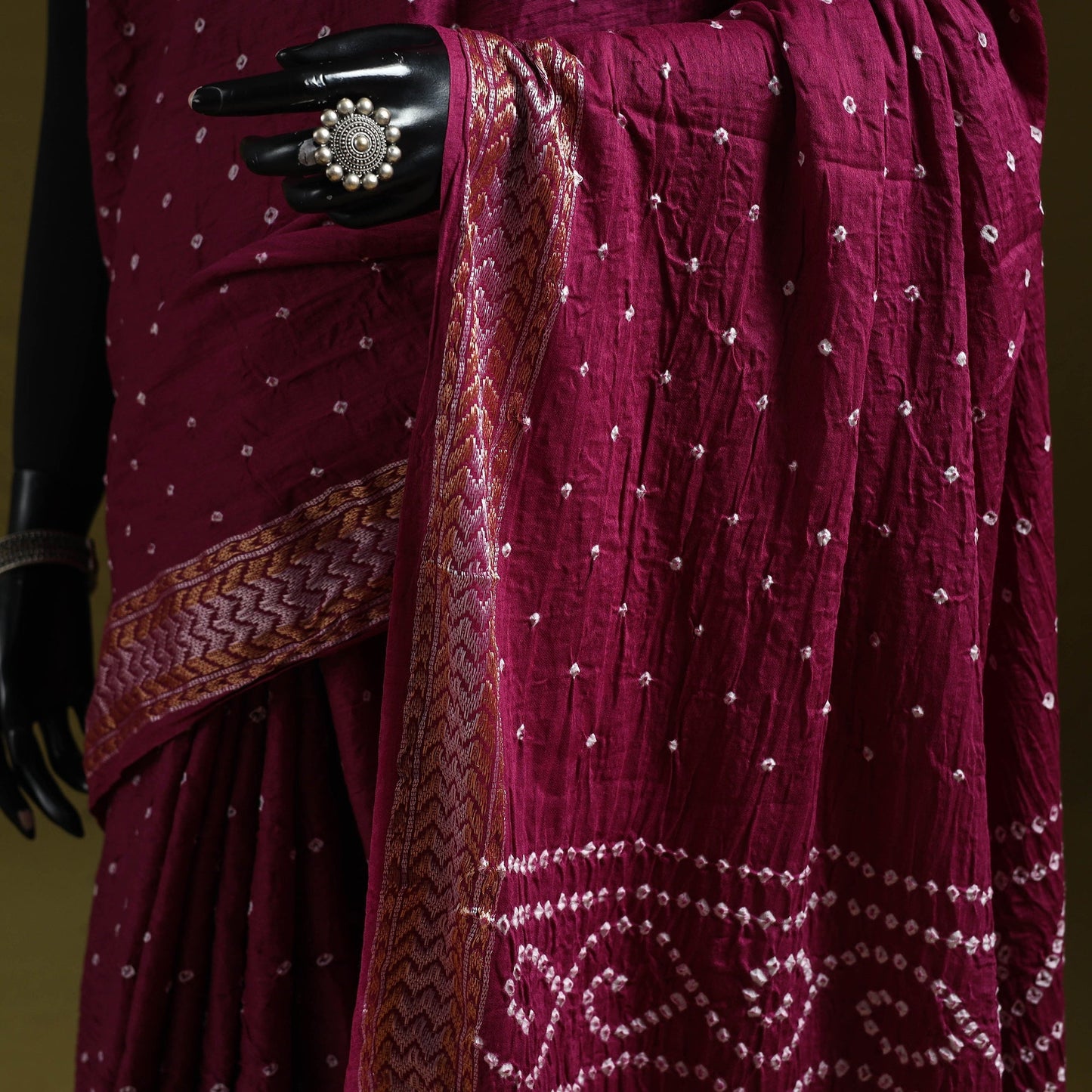 Kutch tie-dye pure cotton bandhani saree with border 20