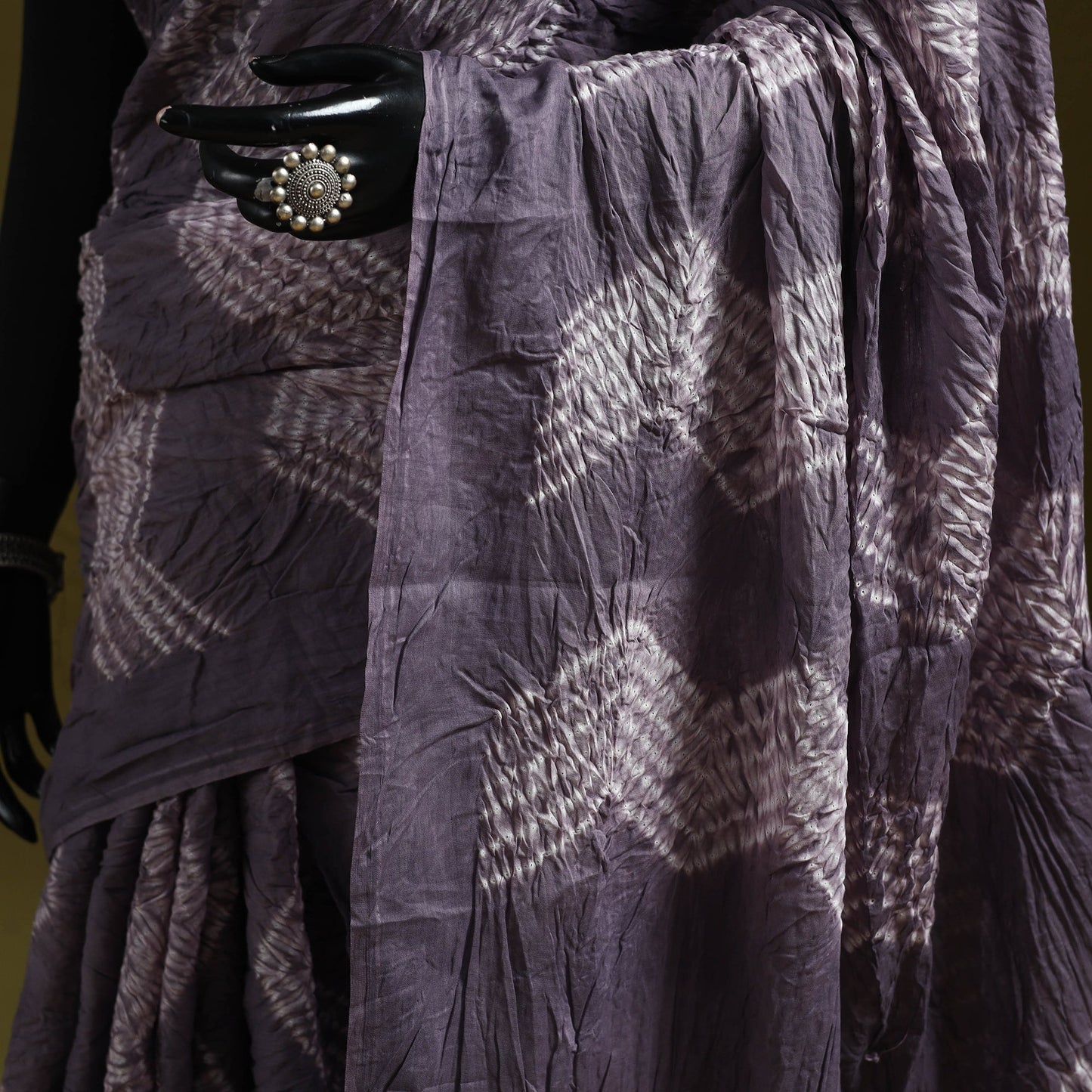 Kutch tie-dye pure cotton shibori saree 29 - handcrafted