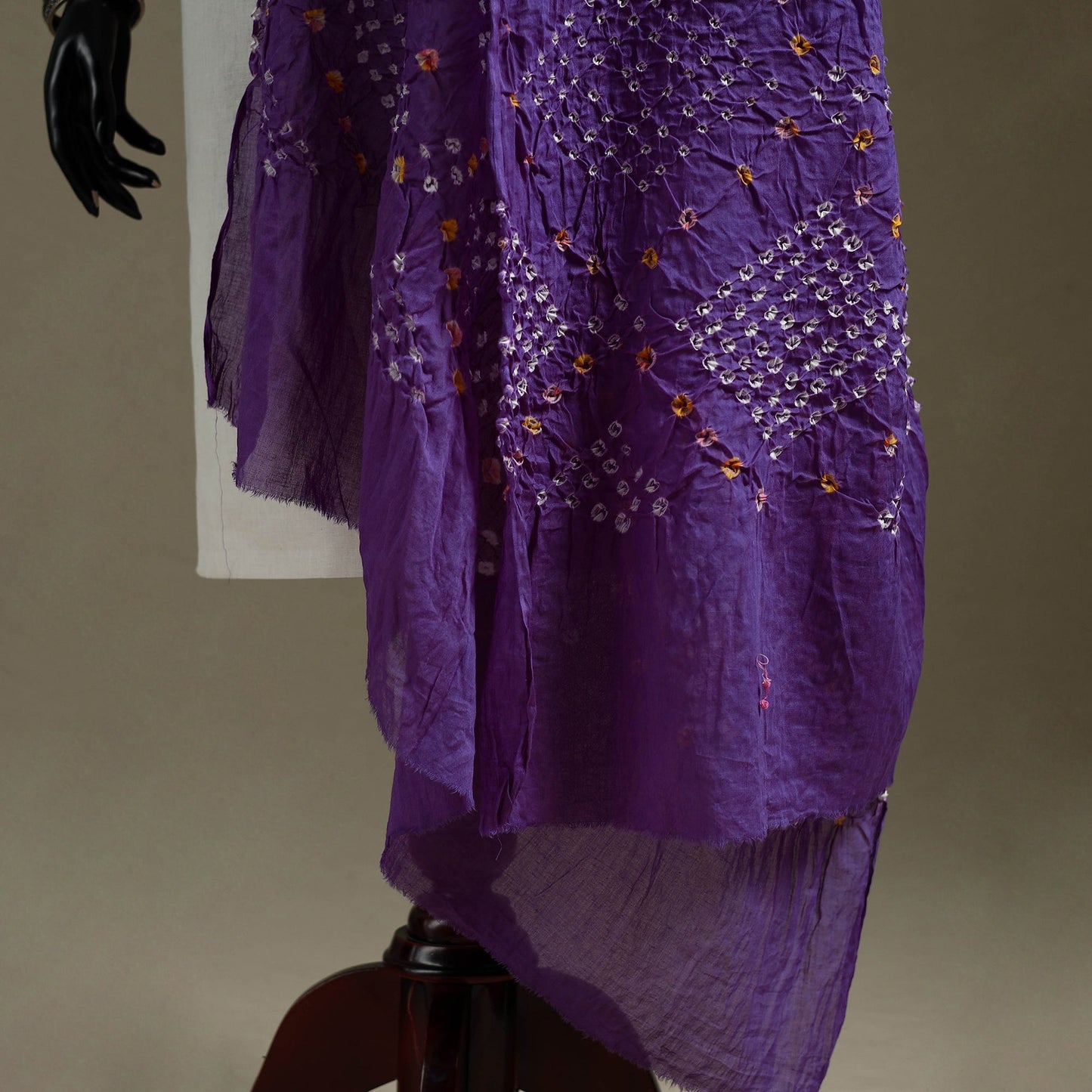 Kutch tie-dye mul cotton bandhani dupatta 05 - handcrafted