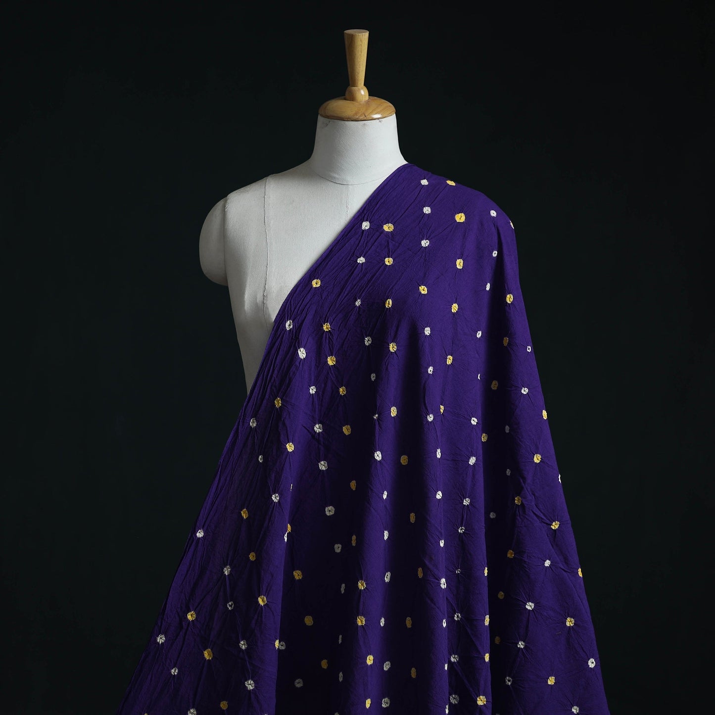 Kutch tie-dye pure mul cotton bandhani fabric 09