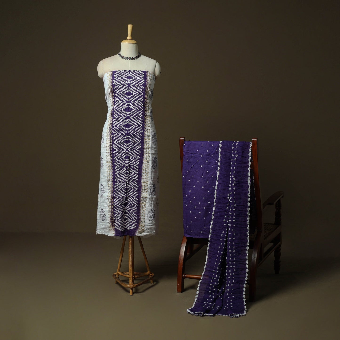 Kutch tie-dye satin cotton bandhani 3pc unstitched dress