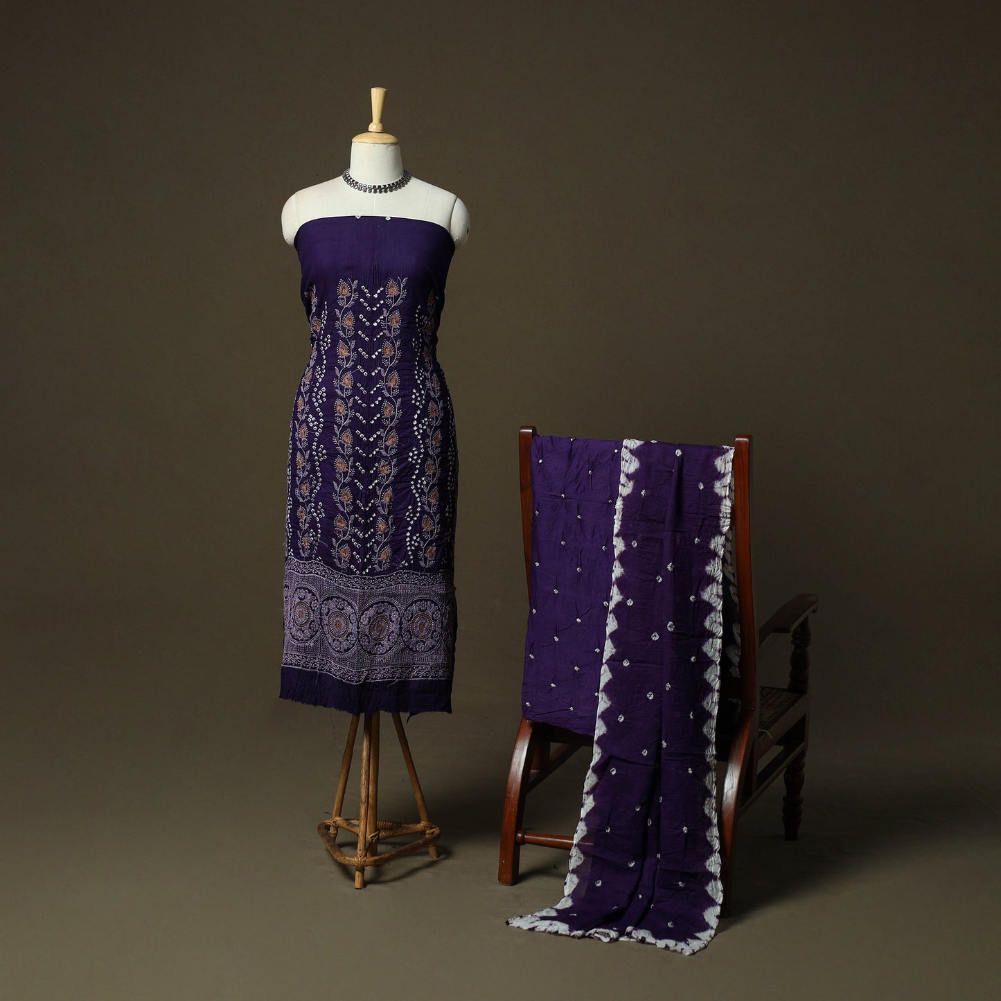 Kutch tie-dye satin cotton bandhani 3pc unstitched dress