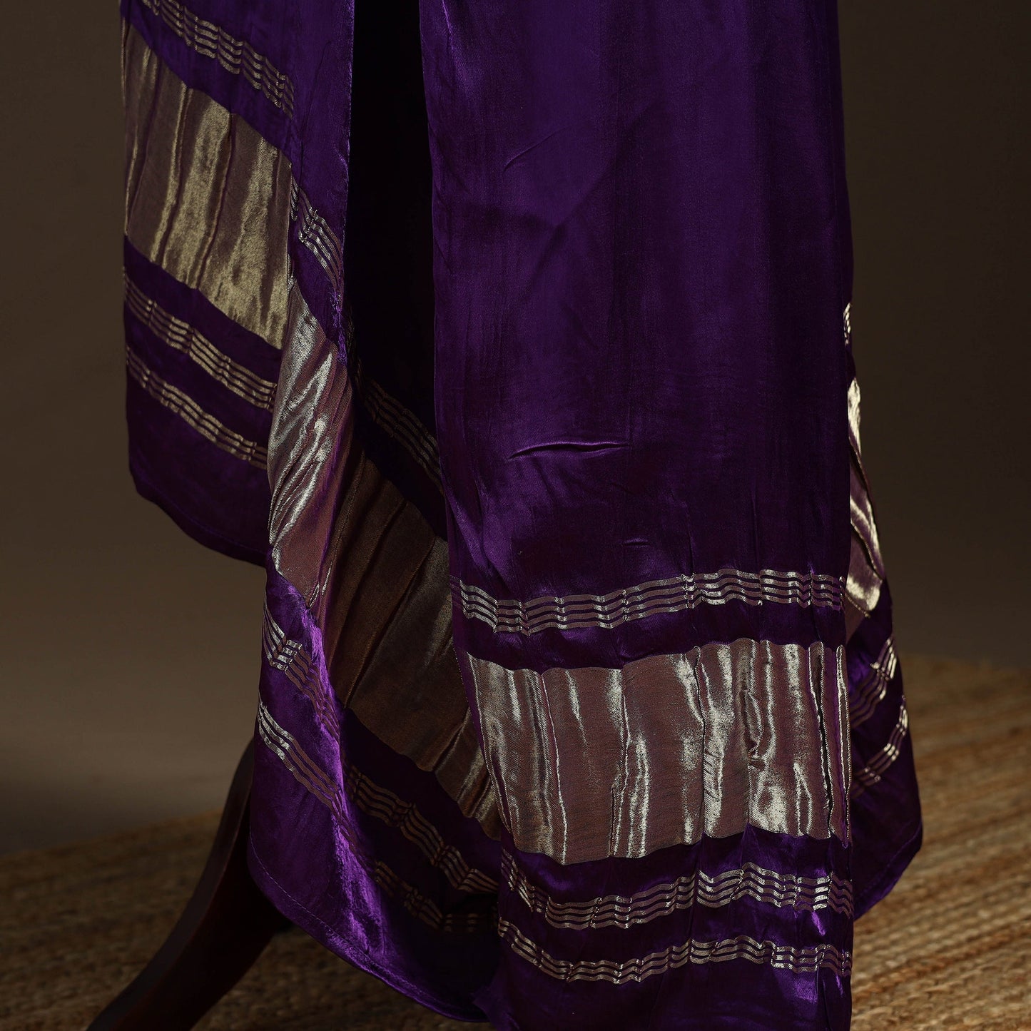 Modal silk natural dyed plain dupatta with lagdi patta 09