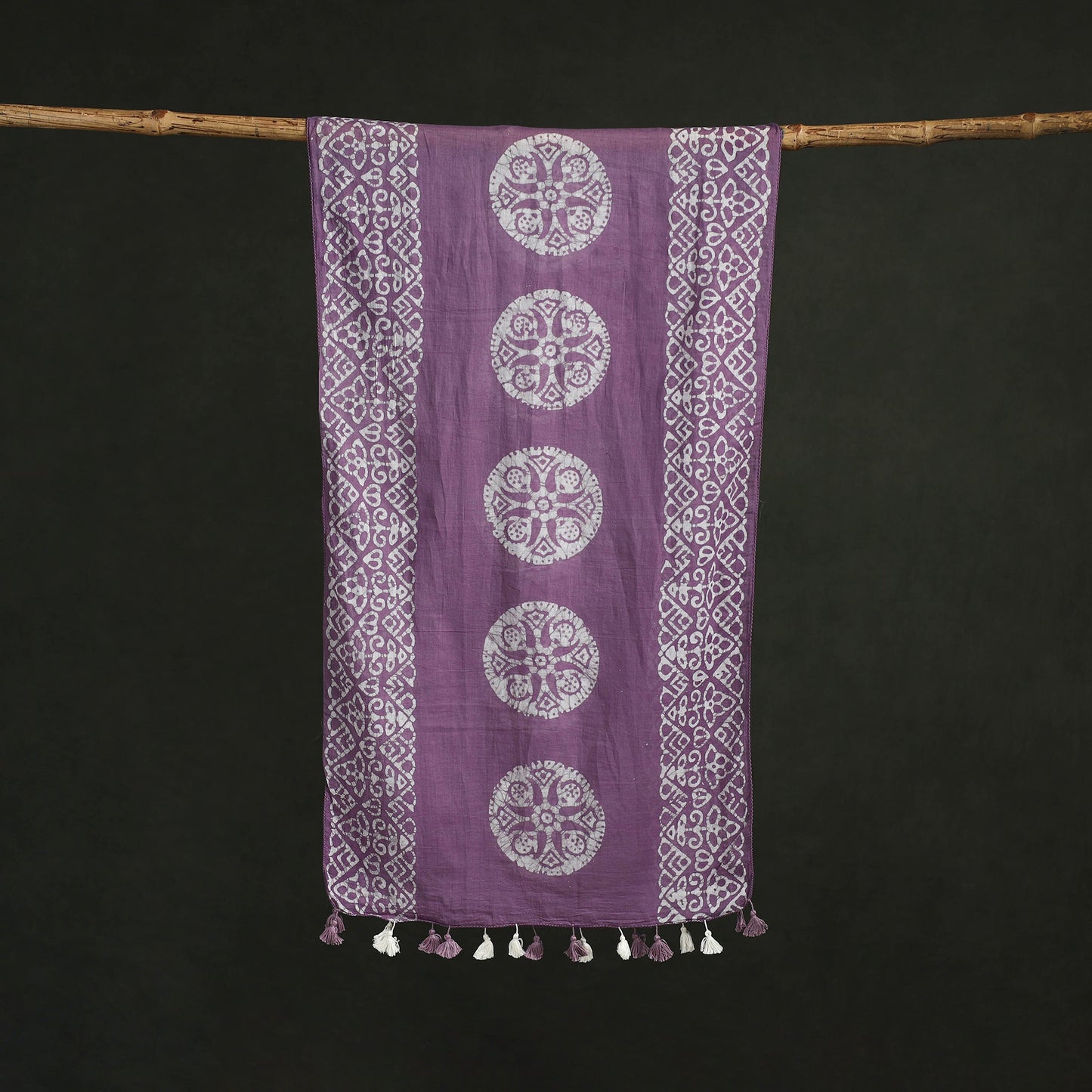 Pure mul cotton kutch hand block batik print stole
