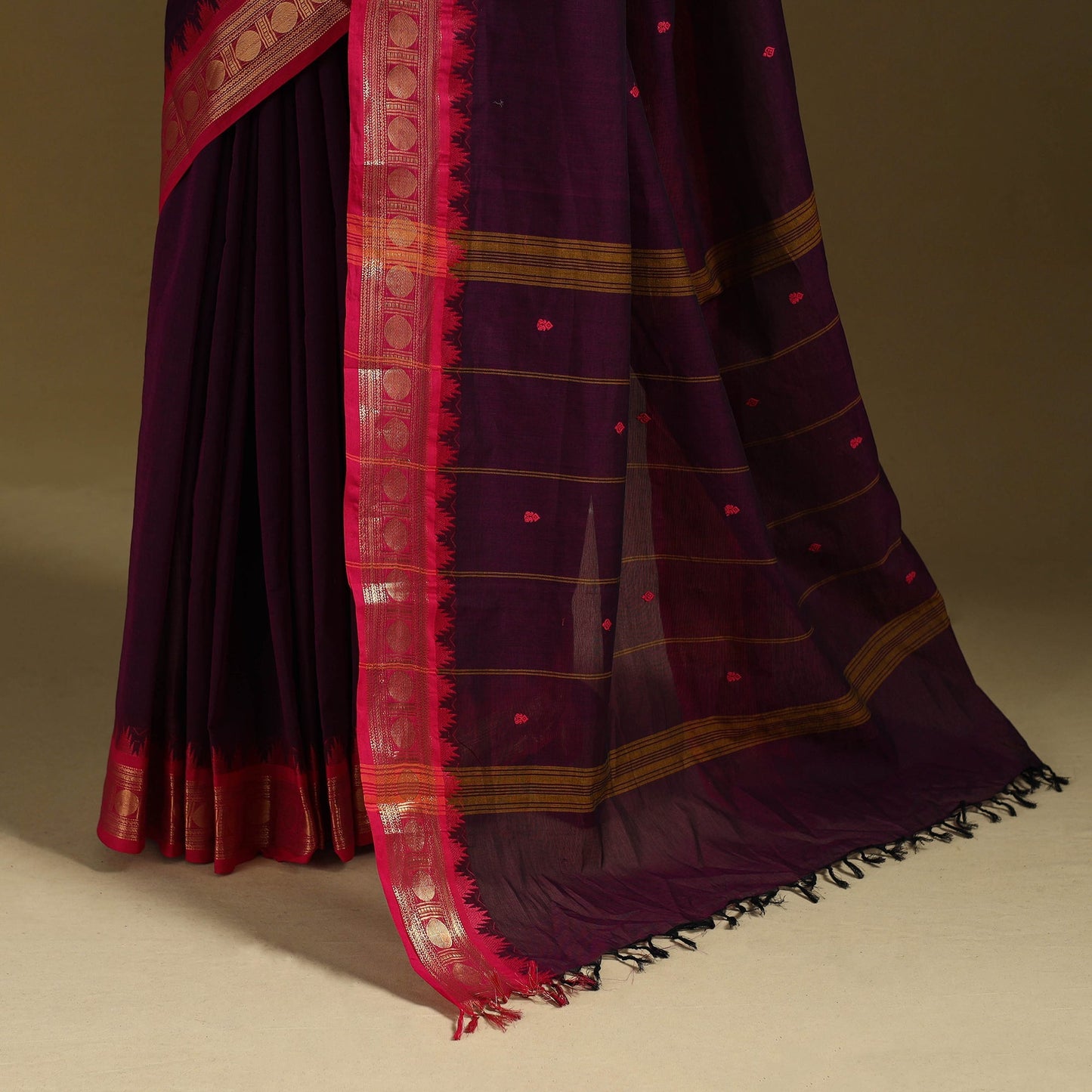 Thread buti cotton kanchipuram saree with border 05