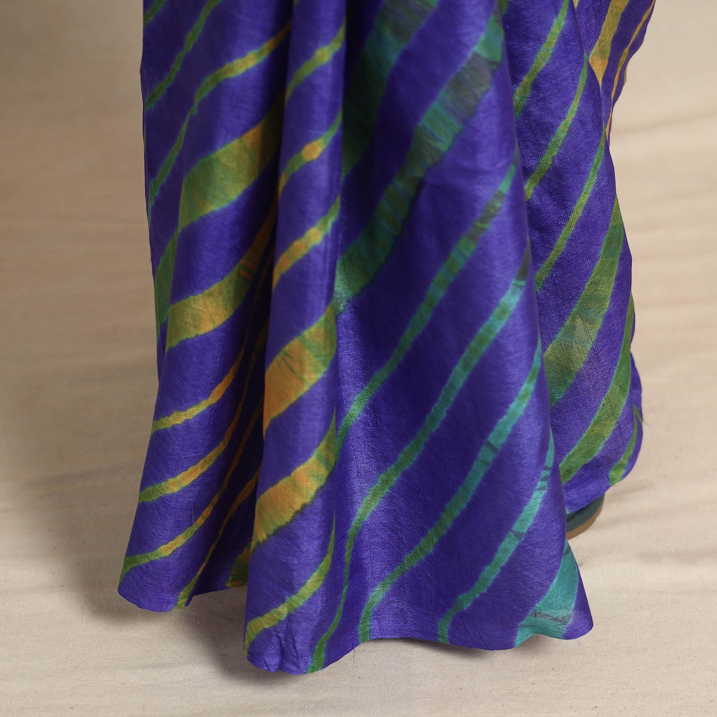 Purple Leheriya Tie-Dye Tussar Silk Handloom Saree Online