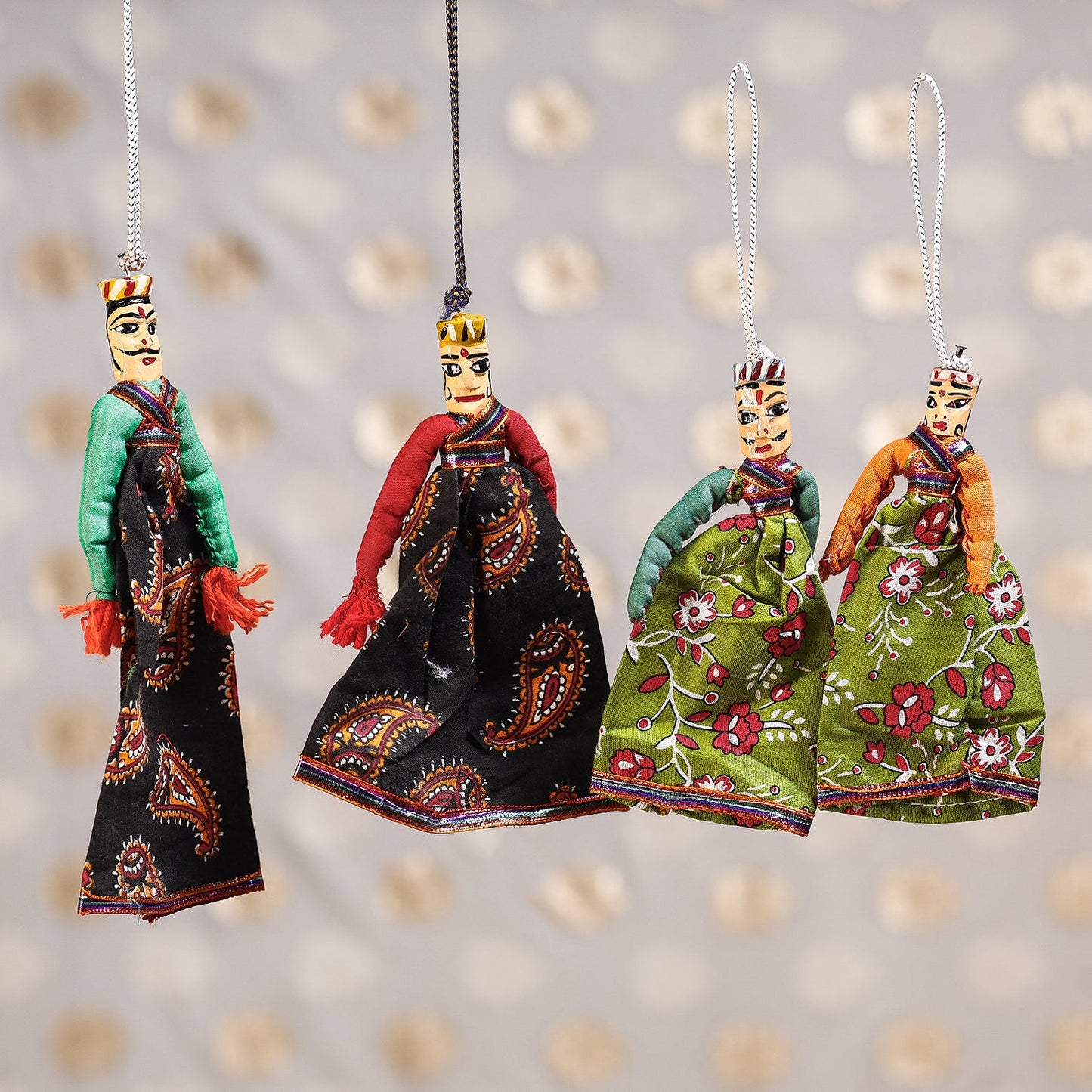 Rajasthani Dancing Couple Handmade Puppet / Kathputli l iTokri.com