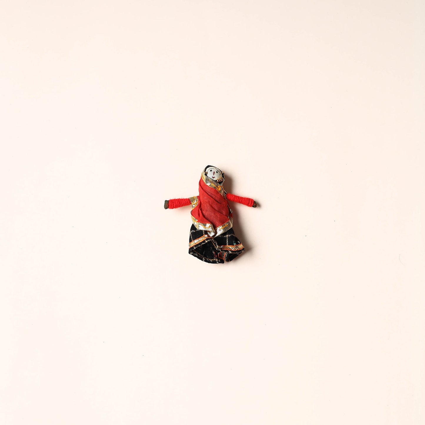 Rajasthani Puppet Couple Handmade Magnet