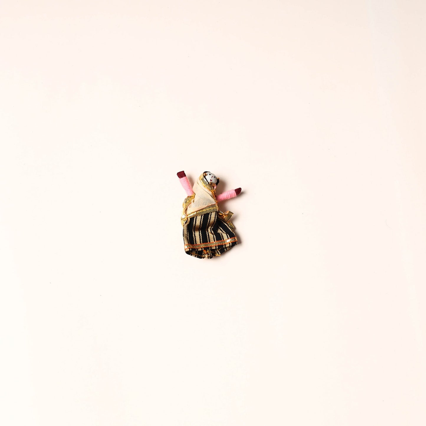 Rajasthani Puppet Couple Handmade Magnet