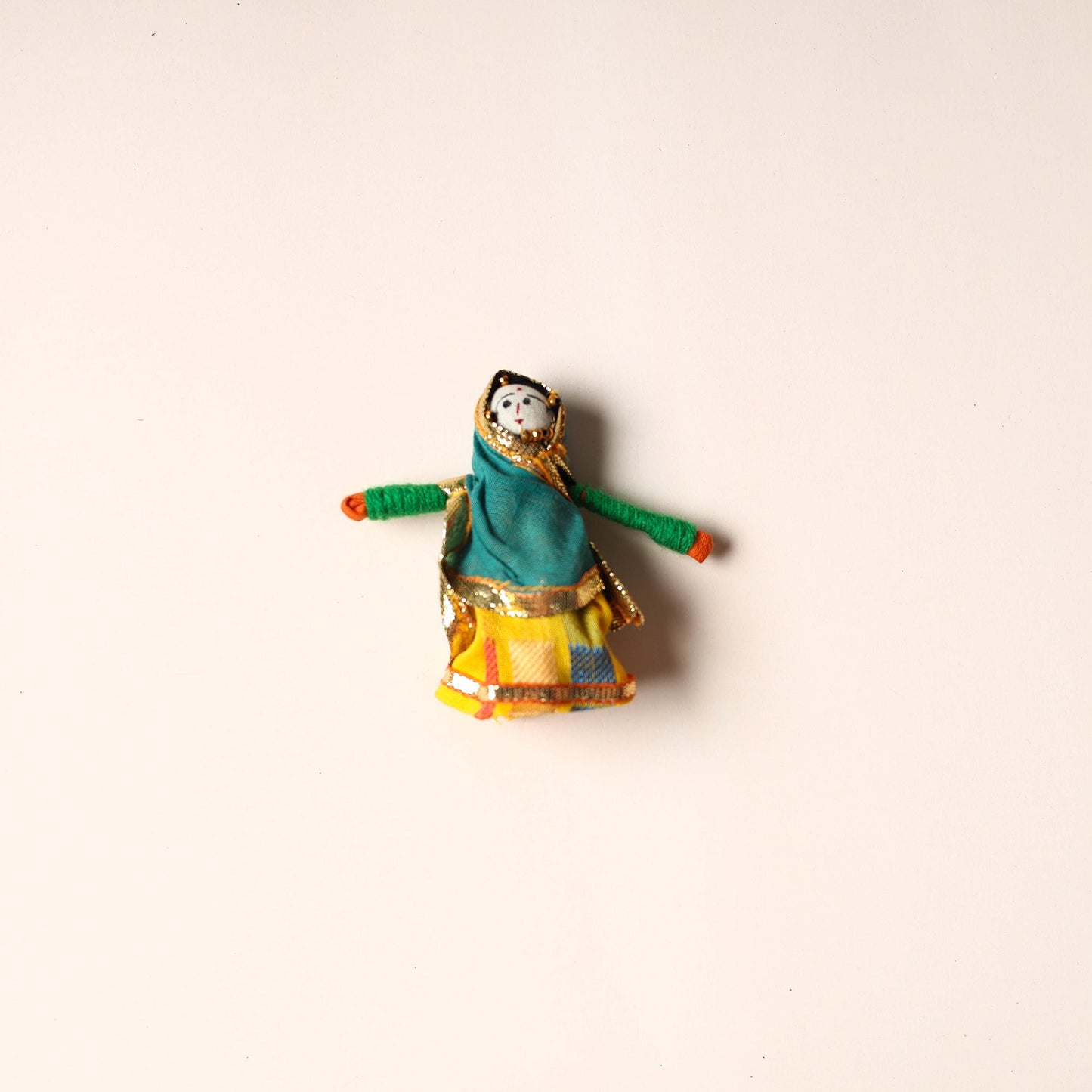 Rajasthani Puppet Couple Handmade Magnet