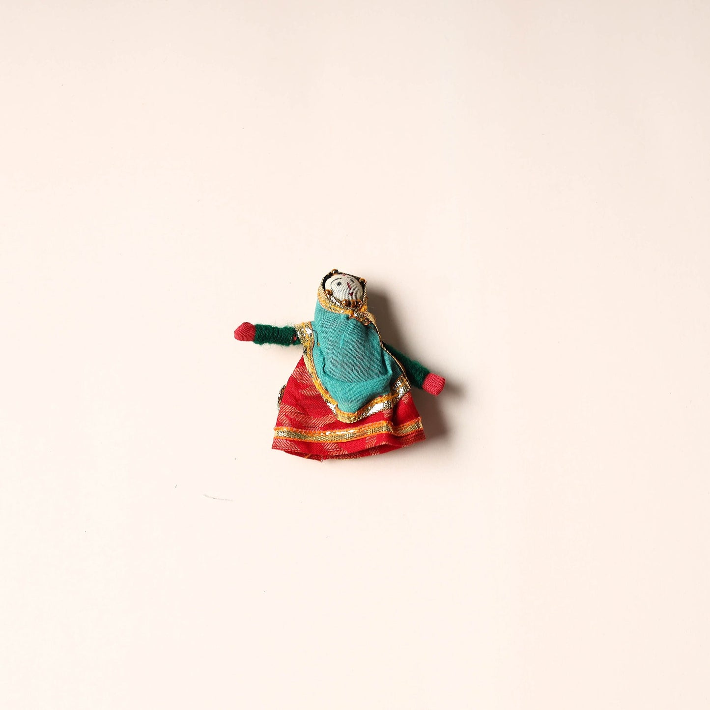 Rajasthani Puppet Couple Handmade Magnet