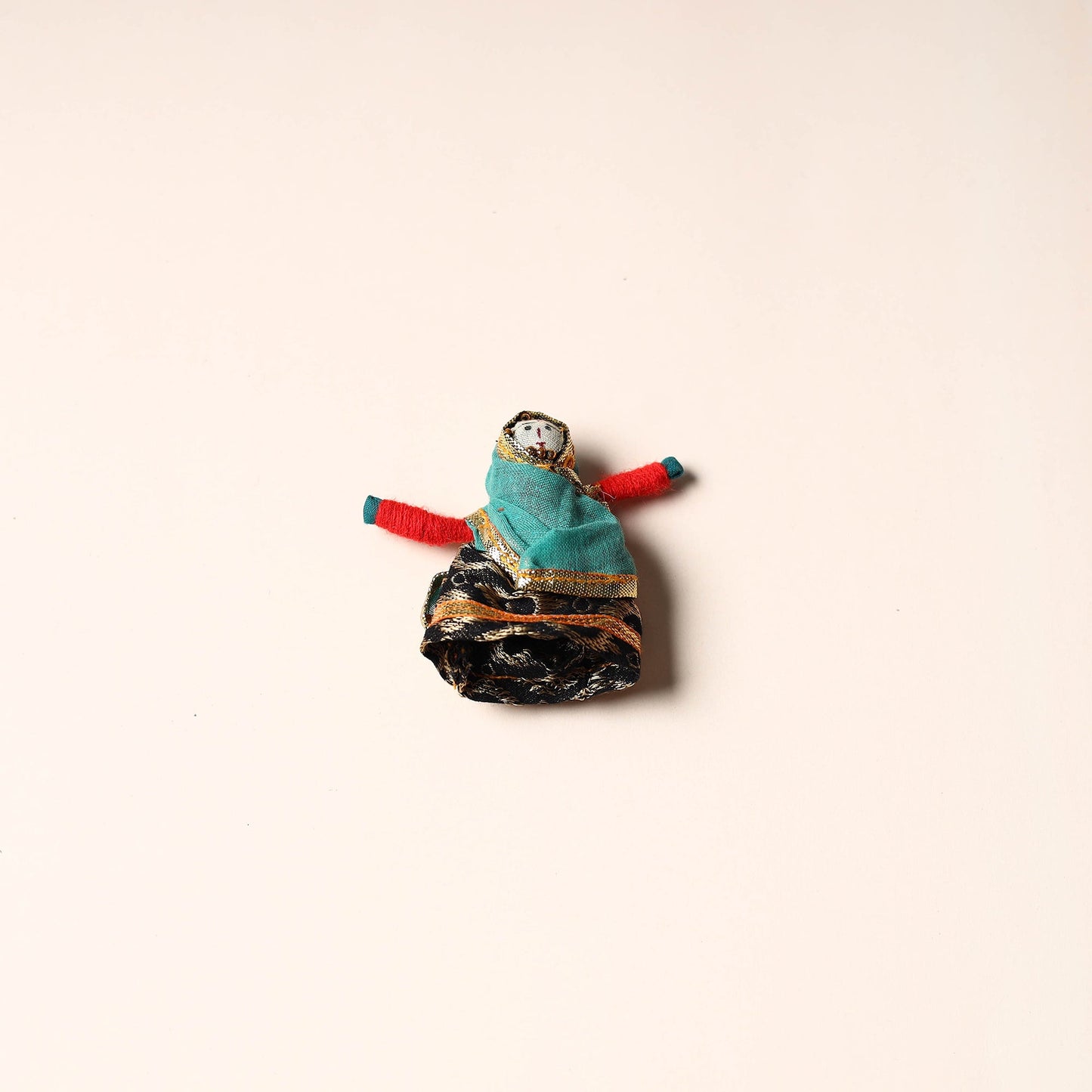 Rajasthani Puppet Couple Handmade Magnet
