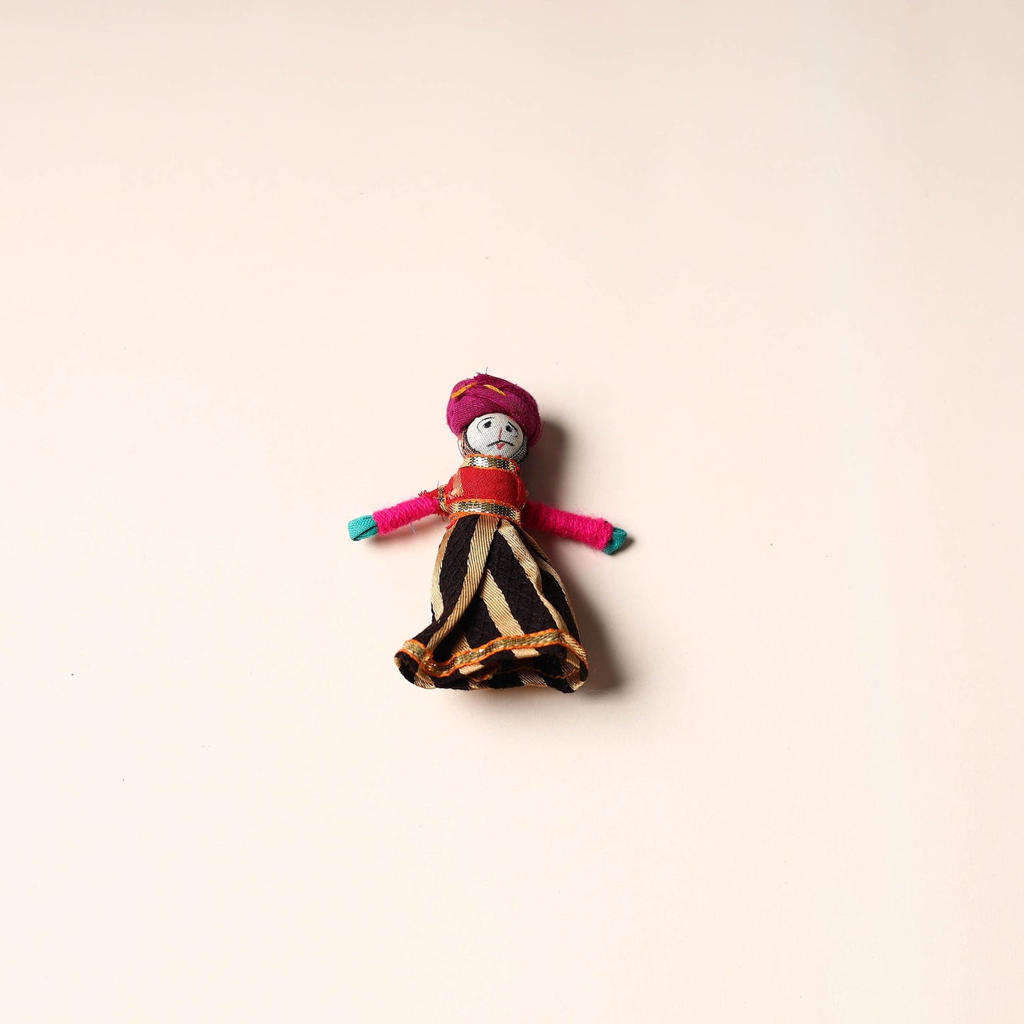 Rajasthani Puppet Couple Handmade Magnet