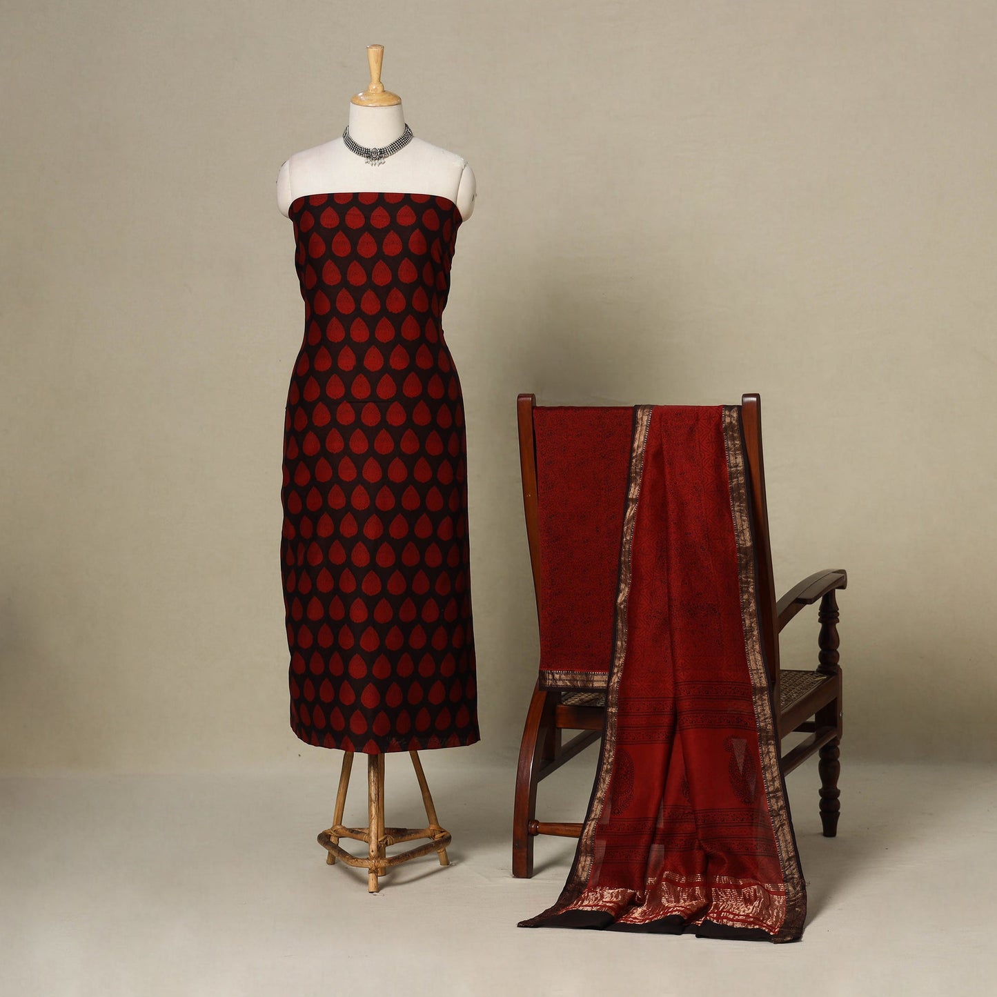 Red - 3pc maheshwari silk unstitched bagh dress material 08