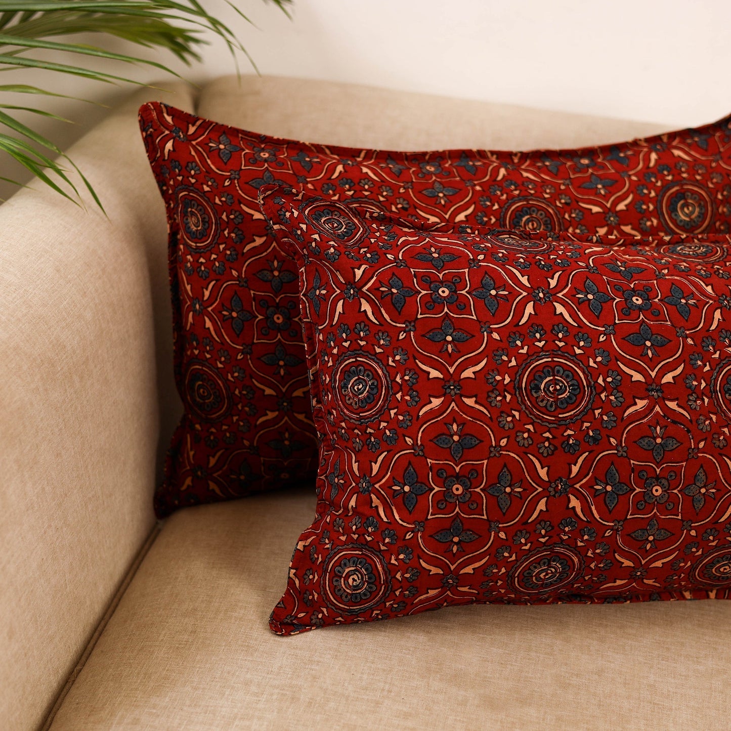 Hand pillow cover (set of 2) 60 - handcrafted