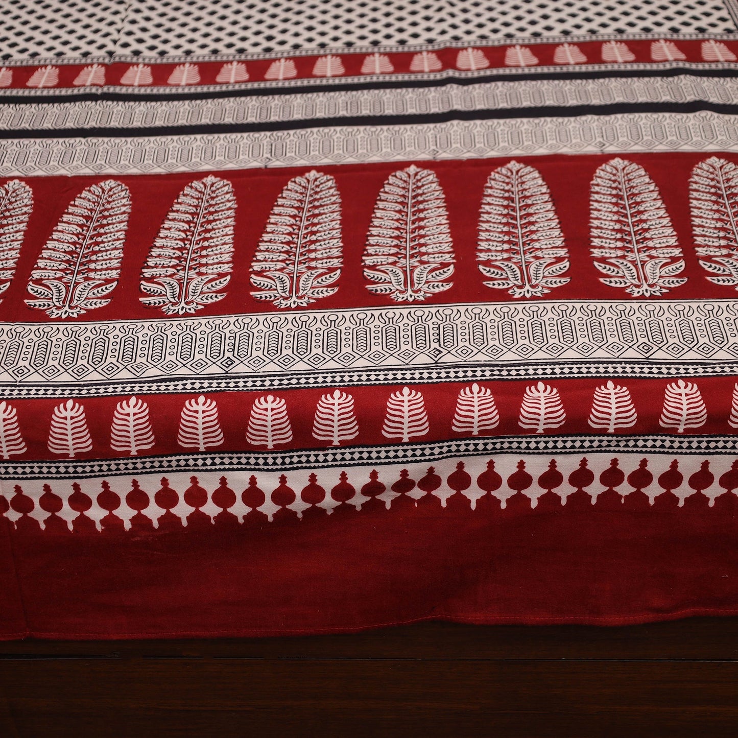 Bagh Block Printed Cotton Double Bed Cover (115 x 90 in)