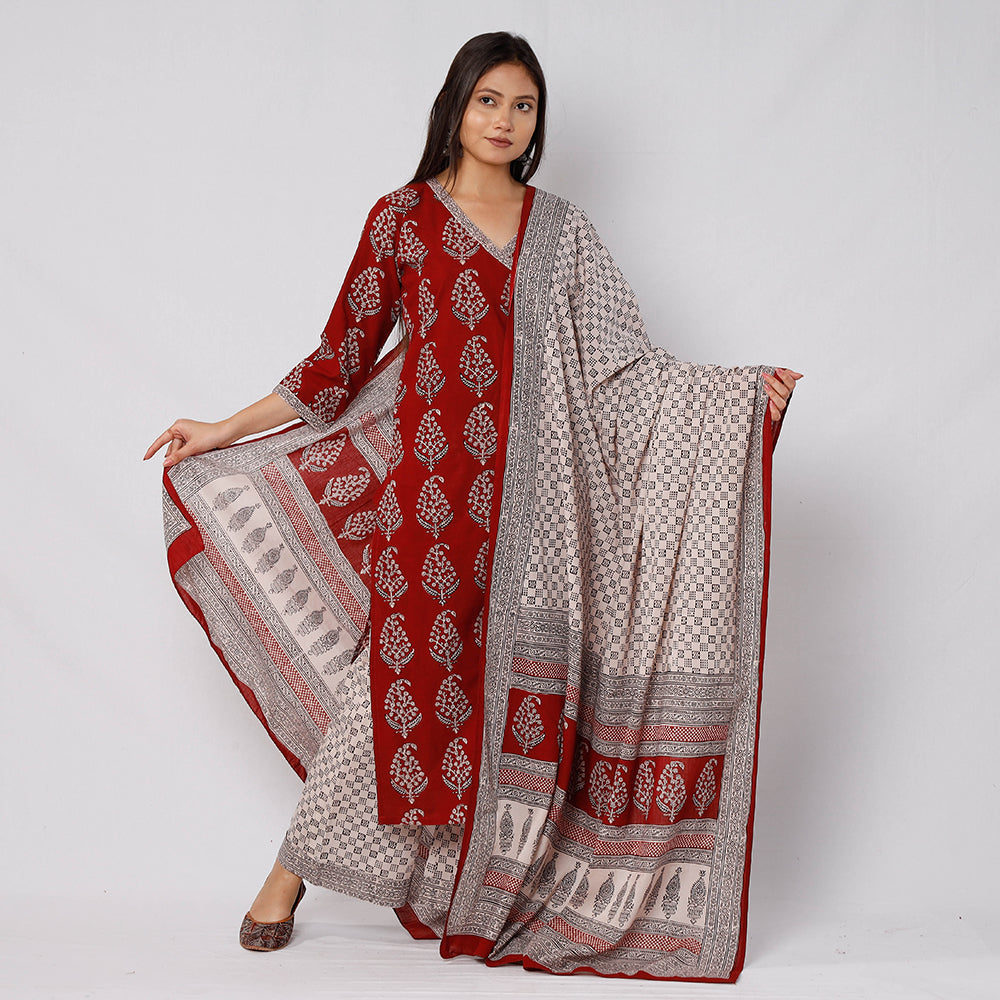 Bagh Kurta Set