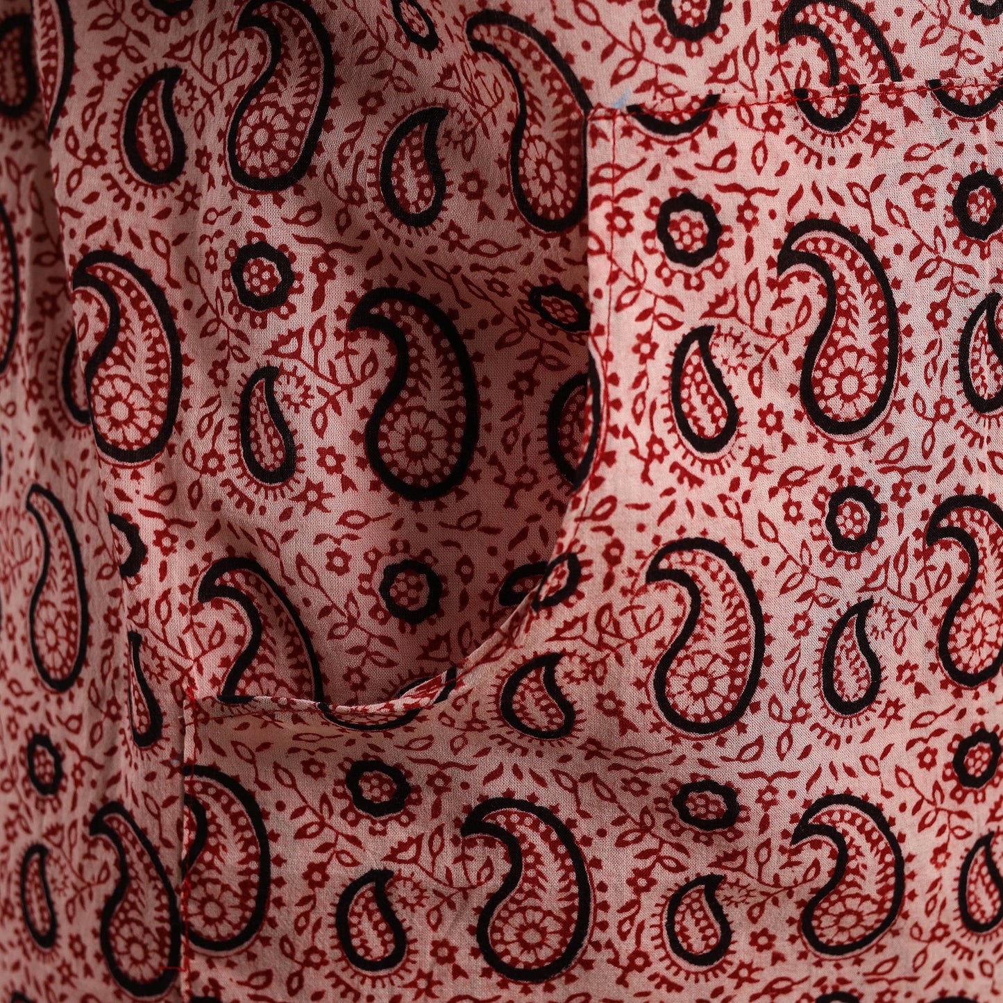 Buy Red Bagh Block Print Cotton Apron with Pocket