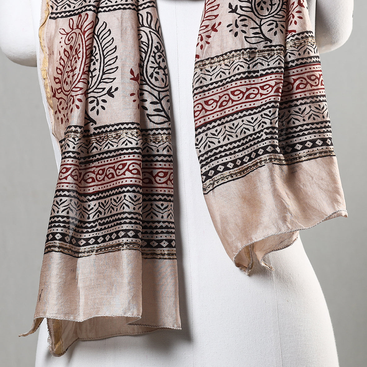 Red Bagh Block Printed Chanderi Silk Stole