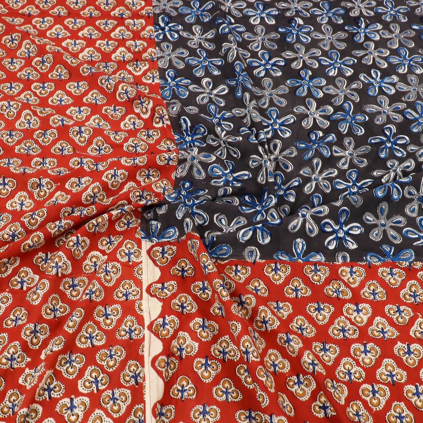 Buy Bagru Print with Kalamkari Patch Cotton Bedsheet Set
