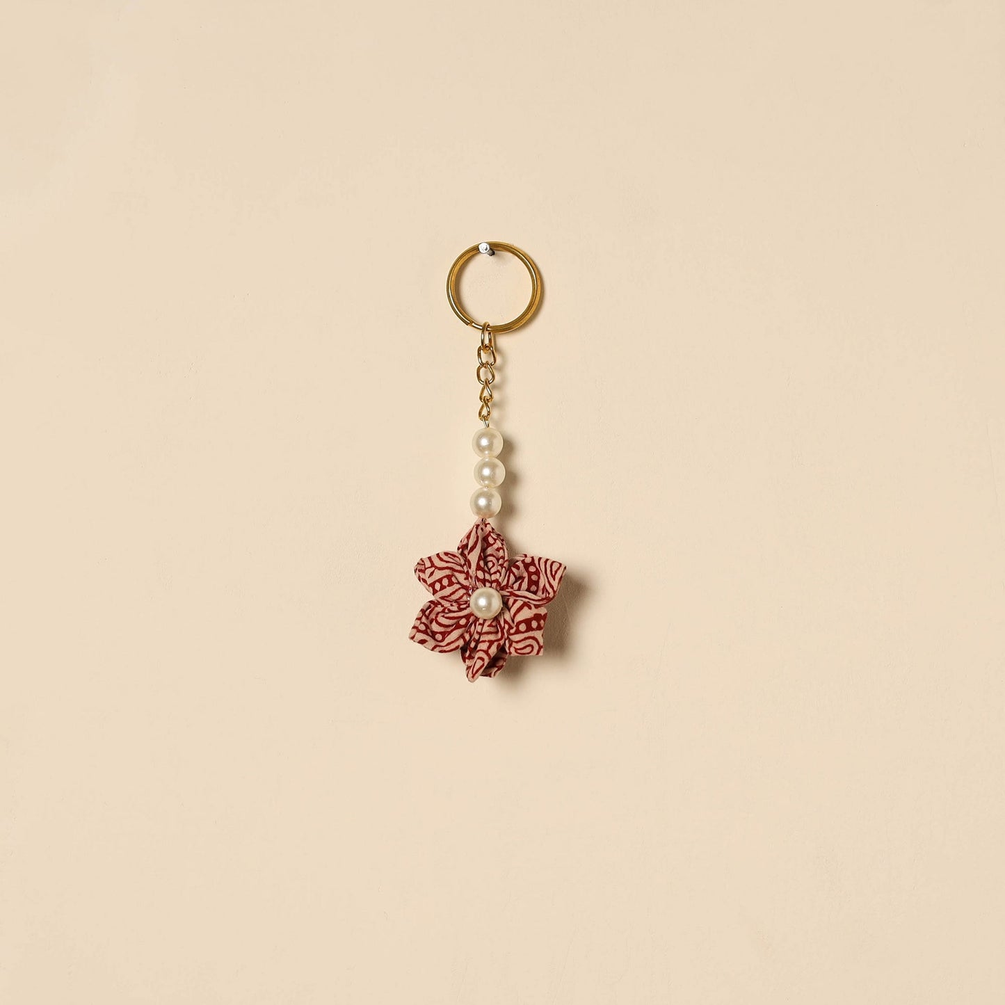 Beaded fabart flower keychain 16 - handcrafted