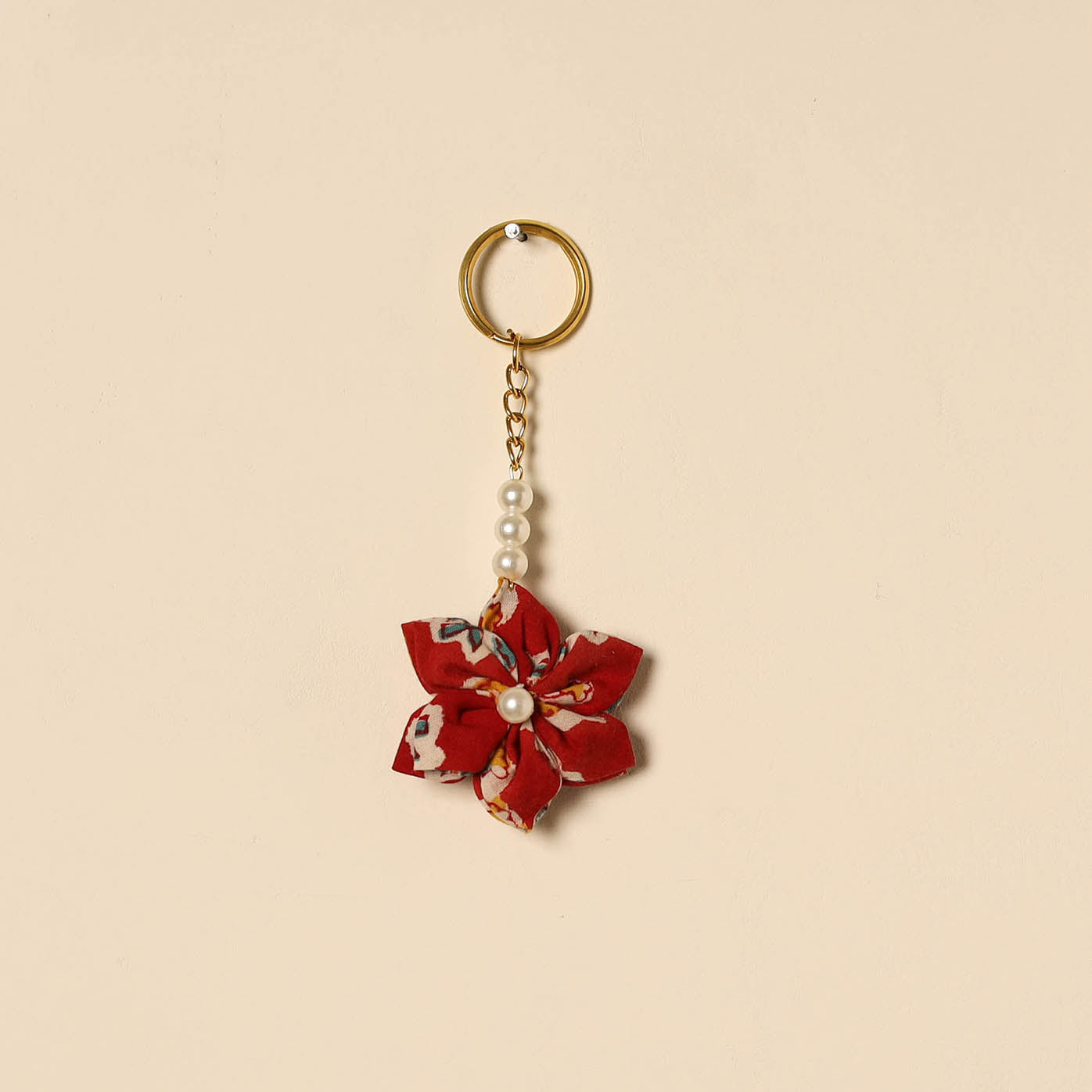 Beaded fabart flower keychain 60 - handcrafted