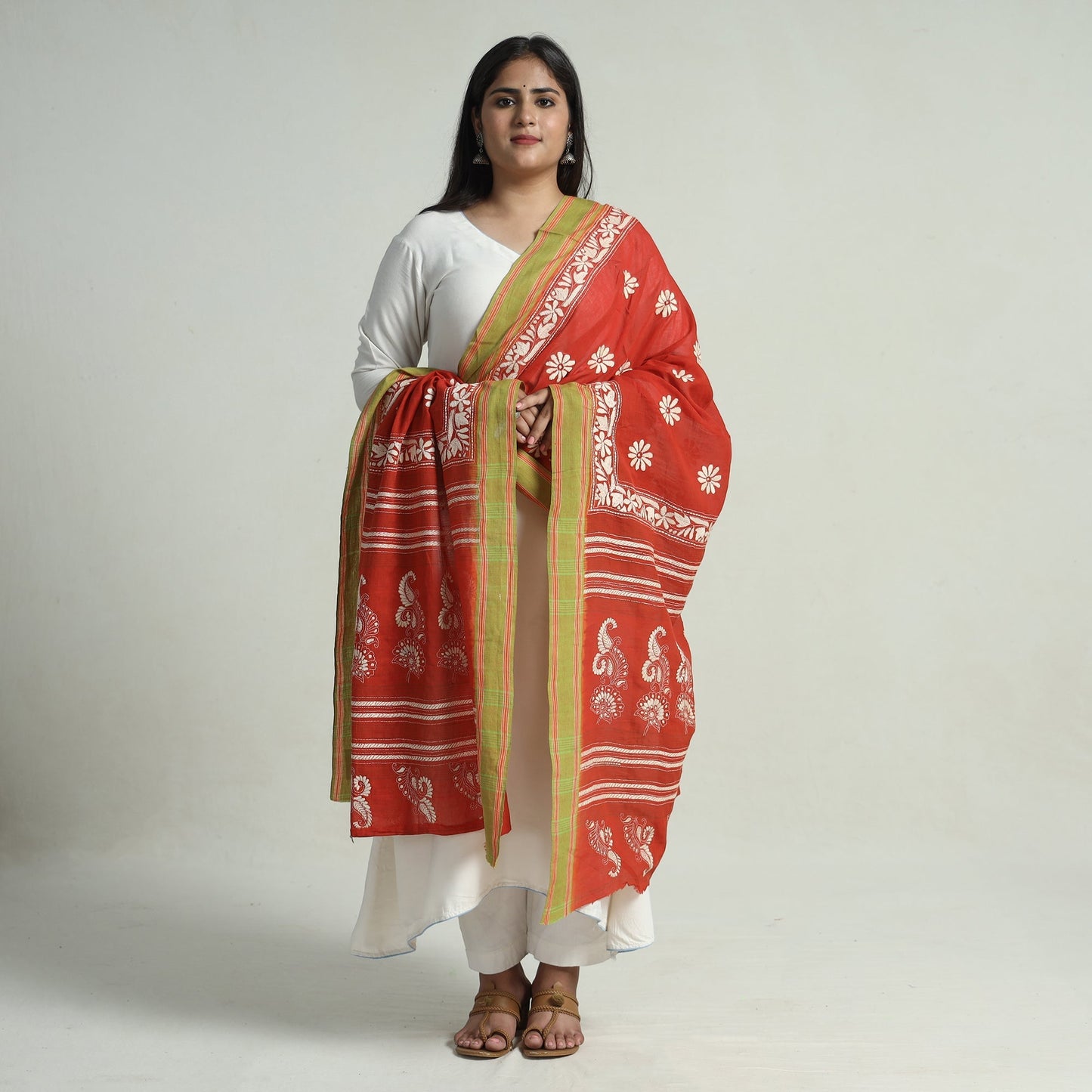Bengal Kantha Embroidery Cotton Handloom Dupatta 123