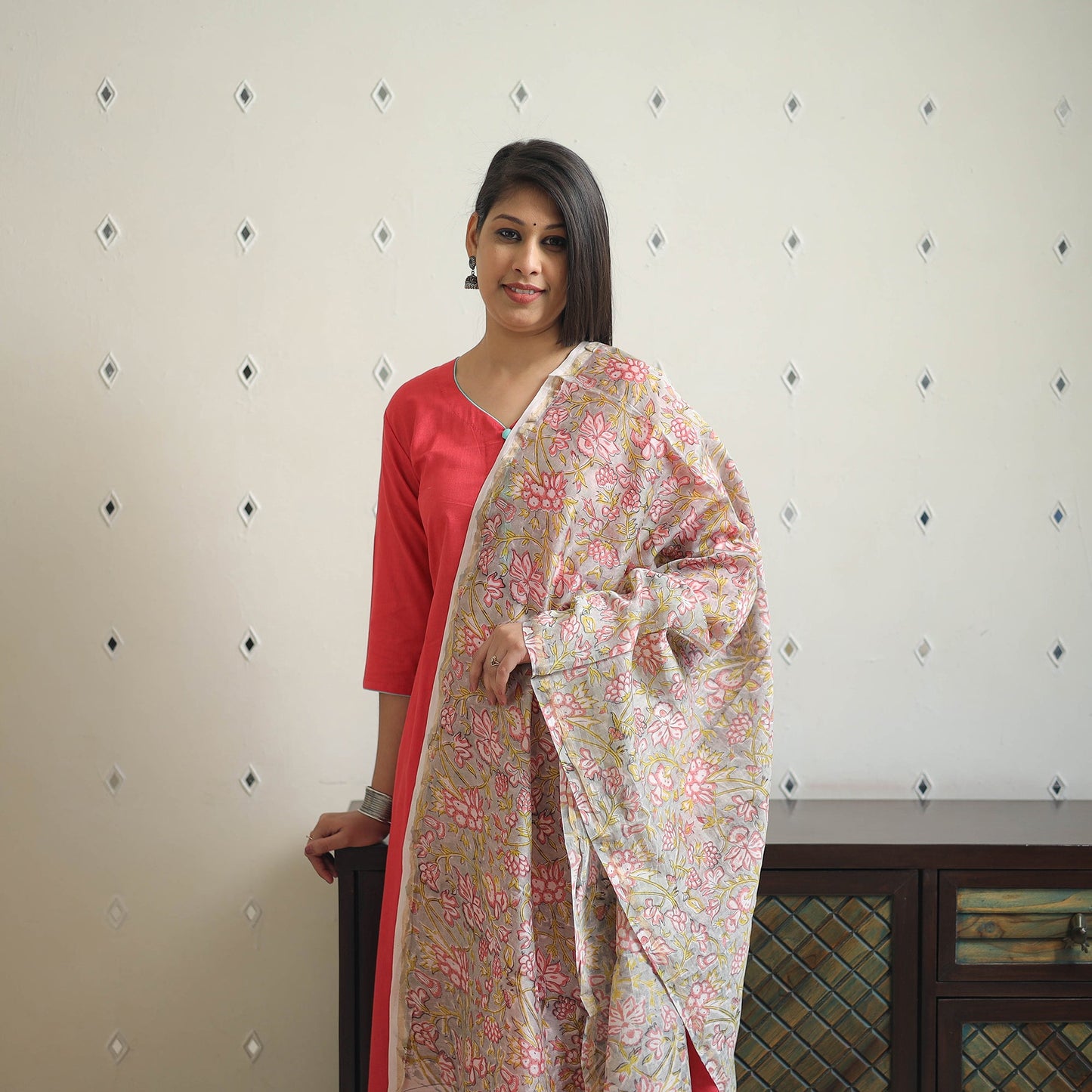 Red Tussar Dupion Silk Handloom Plain Kurta Set