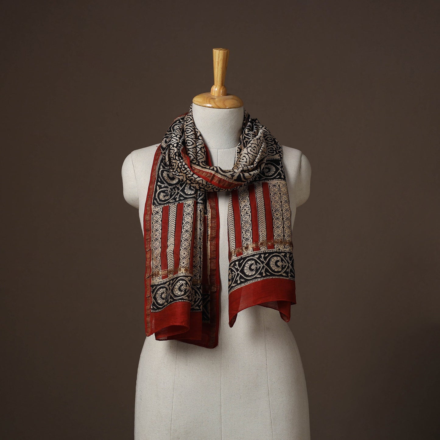 Chanderi silk handloom natural dyed bagru stole 05