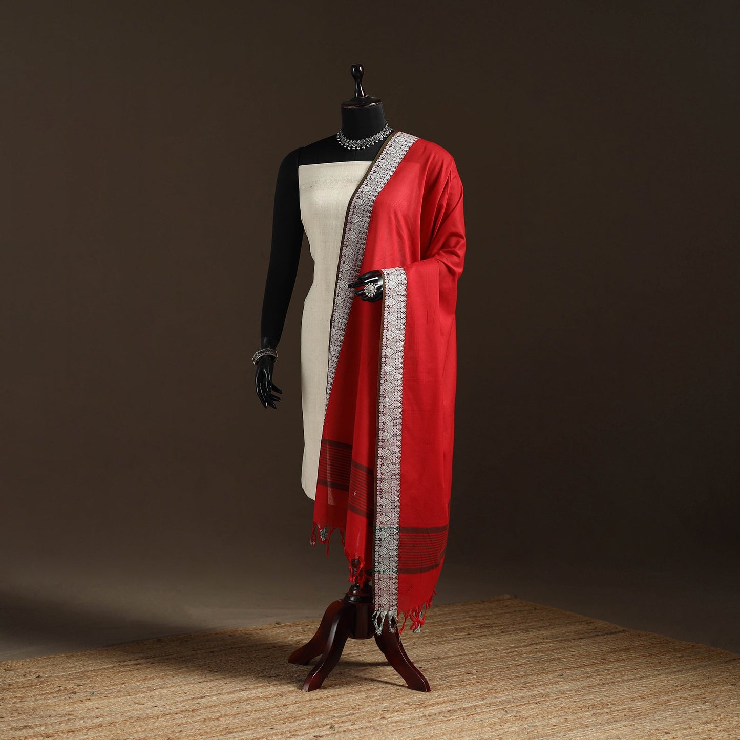 Cotton plain dupatta with thread border 60 - handcrafted