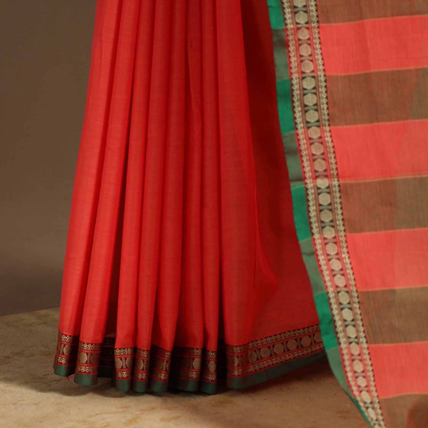 Red - cotton plain saree with thread border 38 - handcrafted