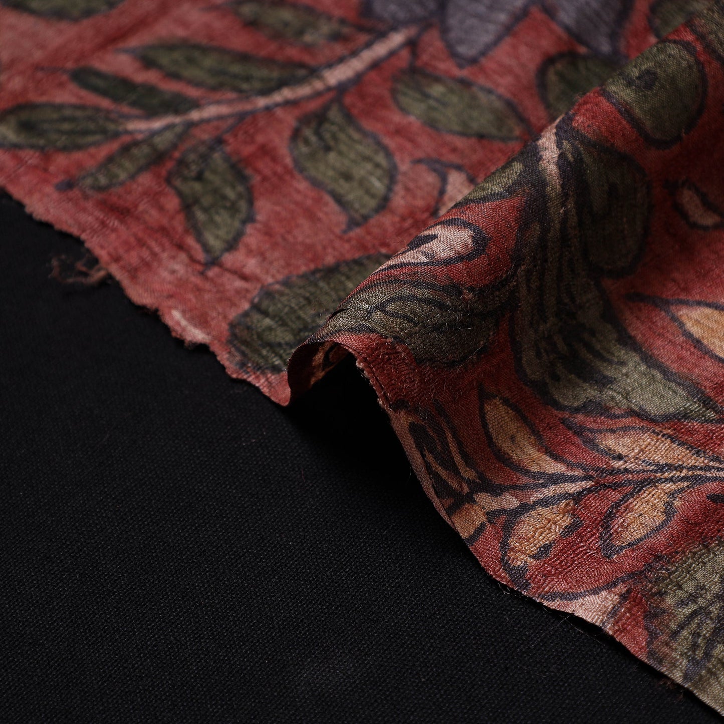 Red - desi tussar silk handpainted srikalahasti pen