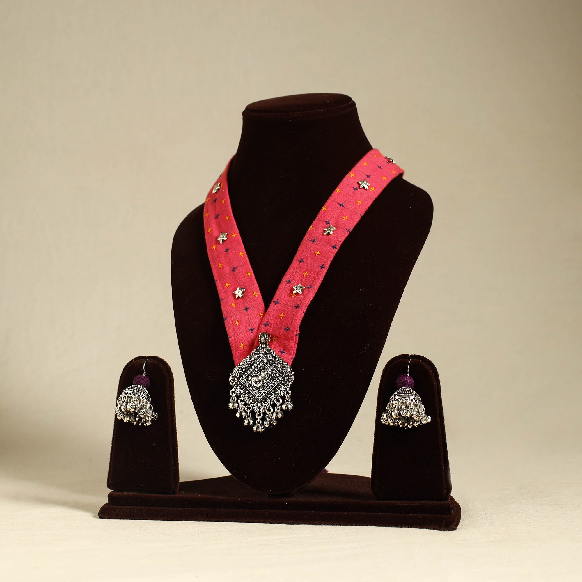 White - Fabart German Silver Mirror Work Choker Necklace Set 11