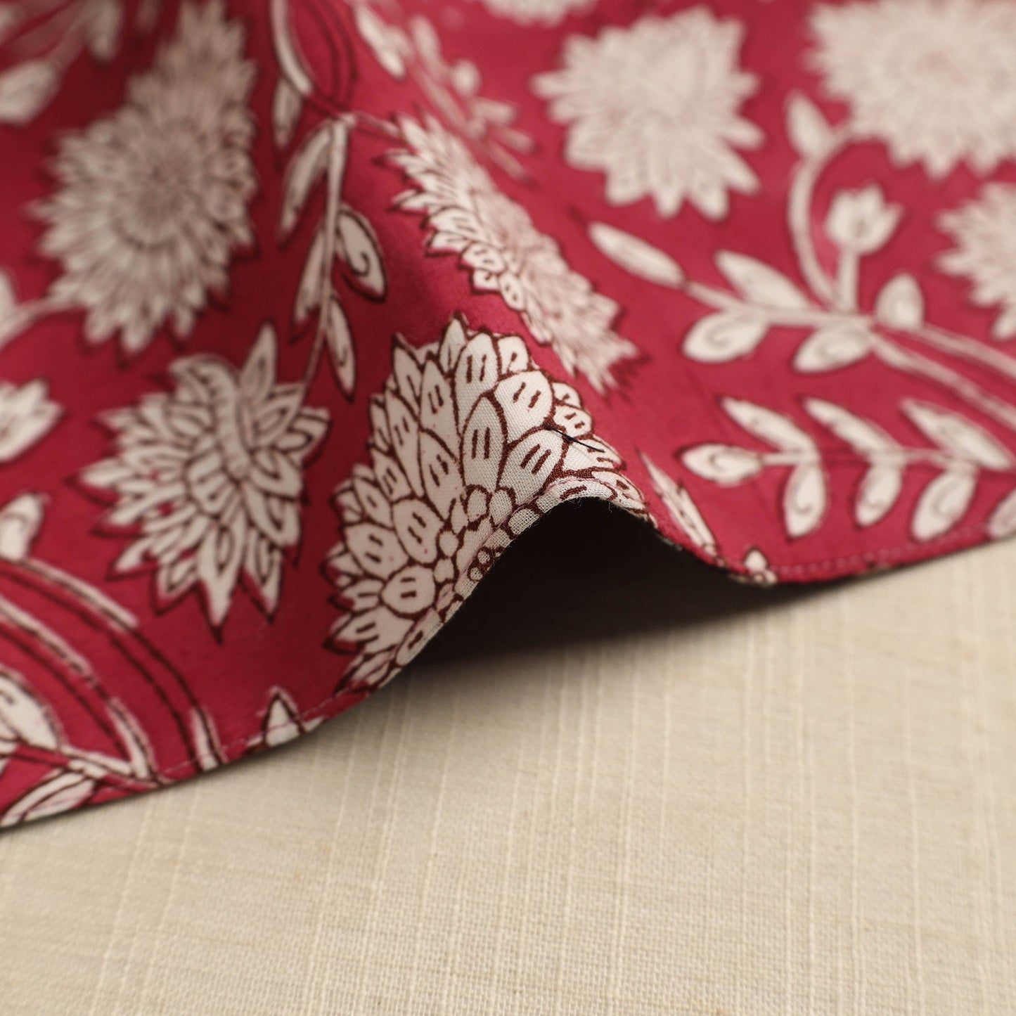 Floral Print Cotton Reversible Table Mat