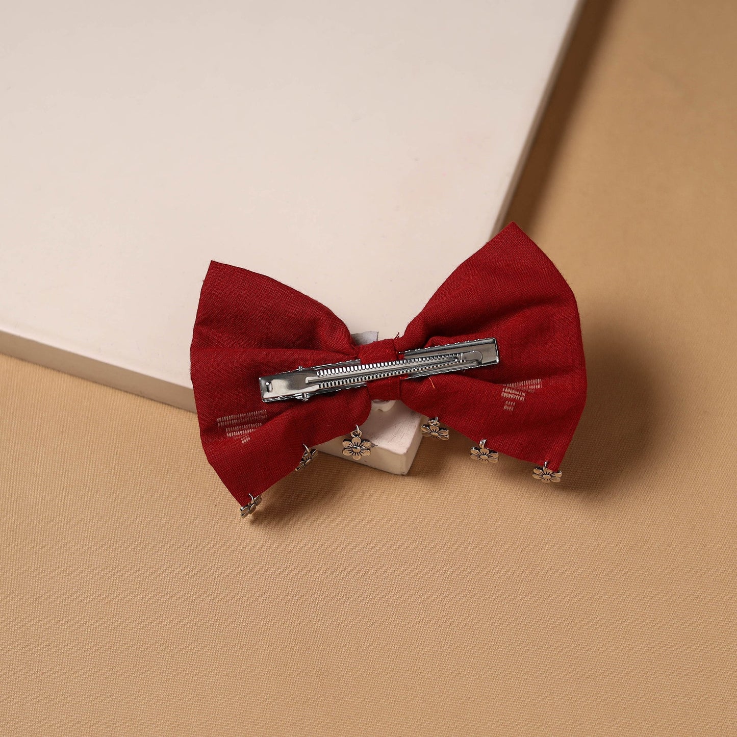 Gs shell work women’s bow hair clip 47 - handcrafted