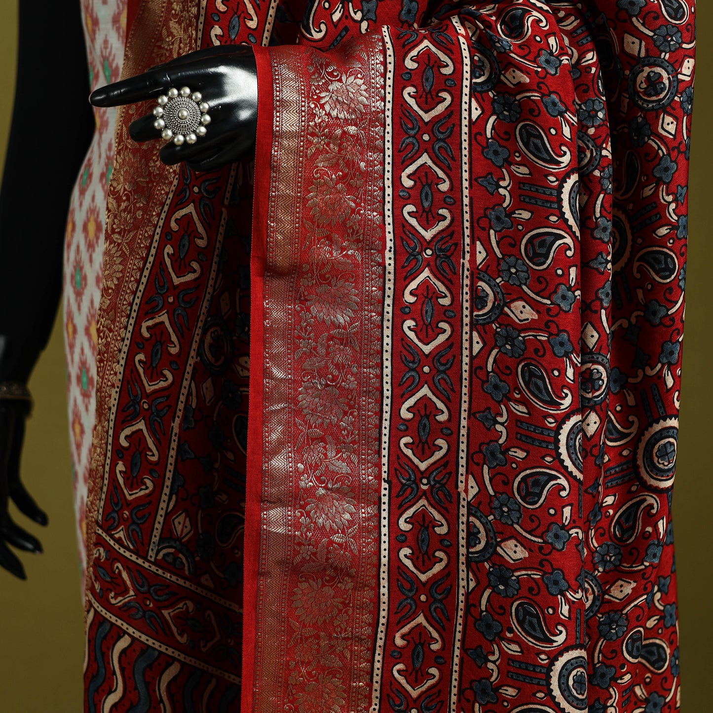 Hand natural dyed dola silk zari border dupatta