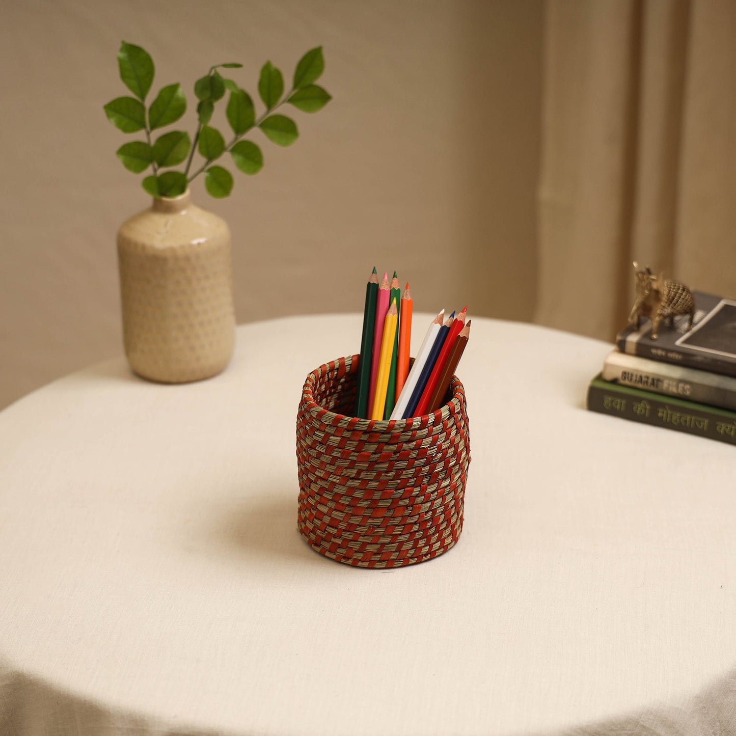 Red - handcrafted eco-friendly sabai grass pen stand 03