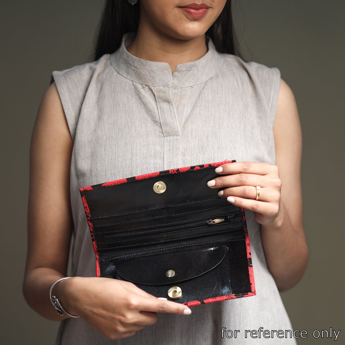 Red Handcrafted Embossed Leather Wallet