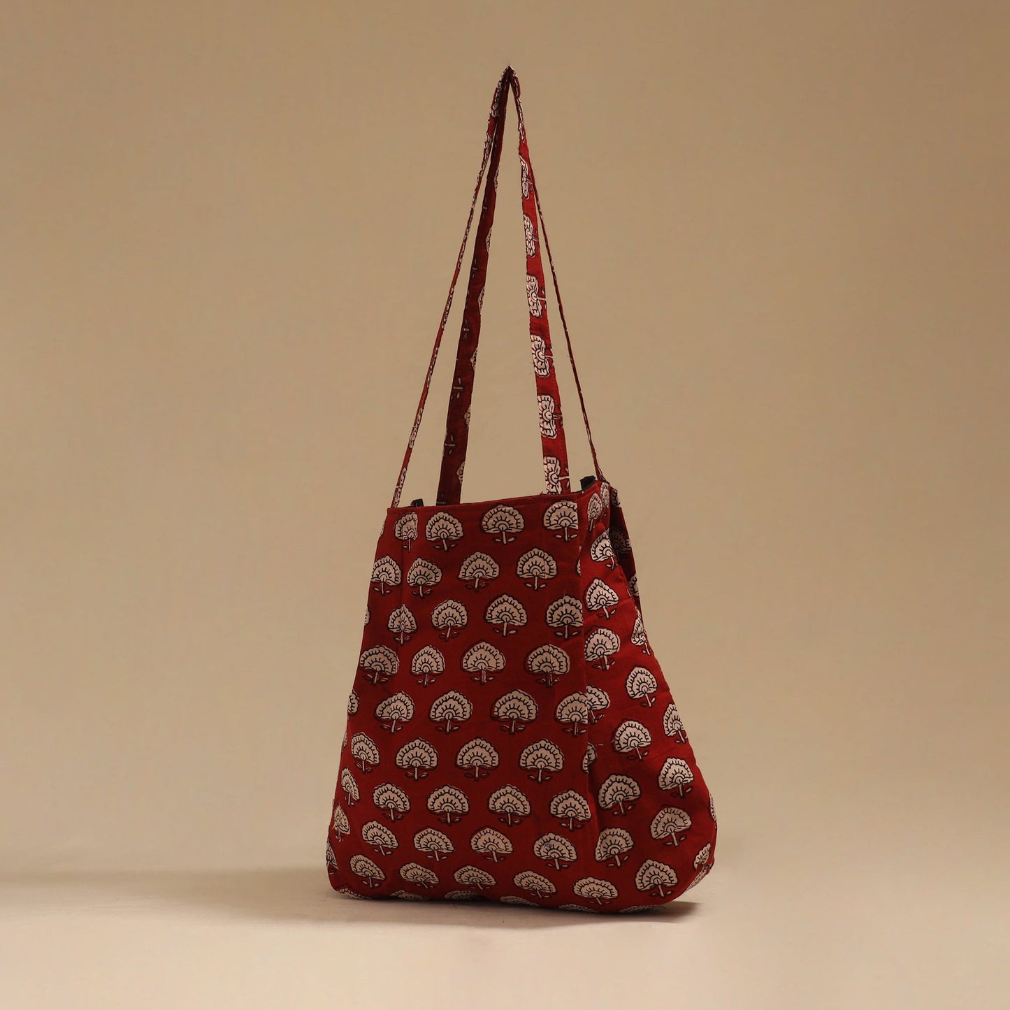 Handcrafted fabric jhola bag 25