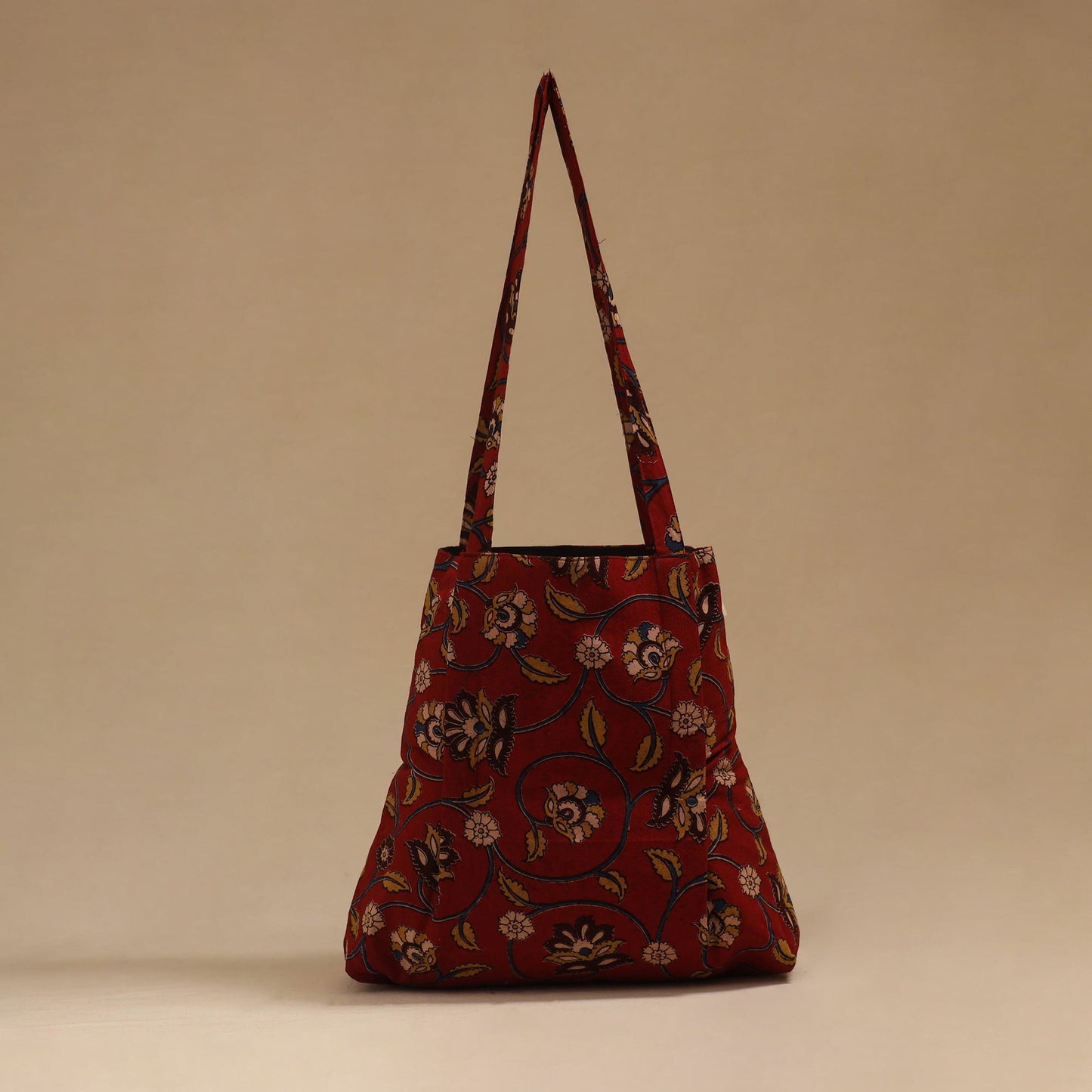 Handcrafted fabric jhola bag 66
