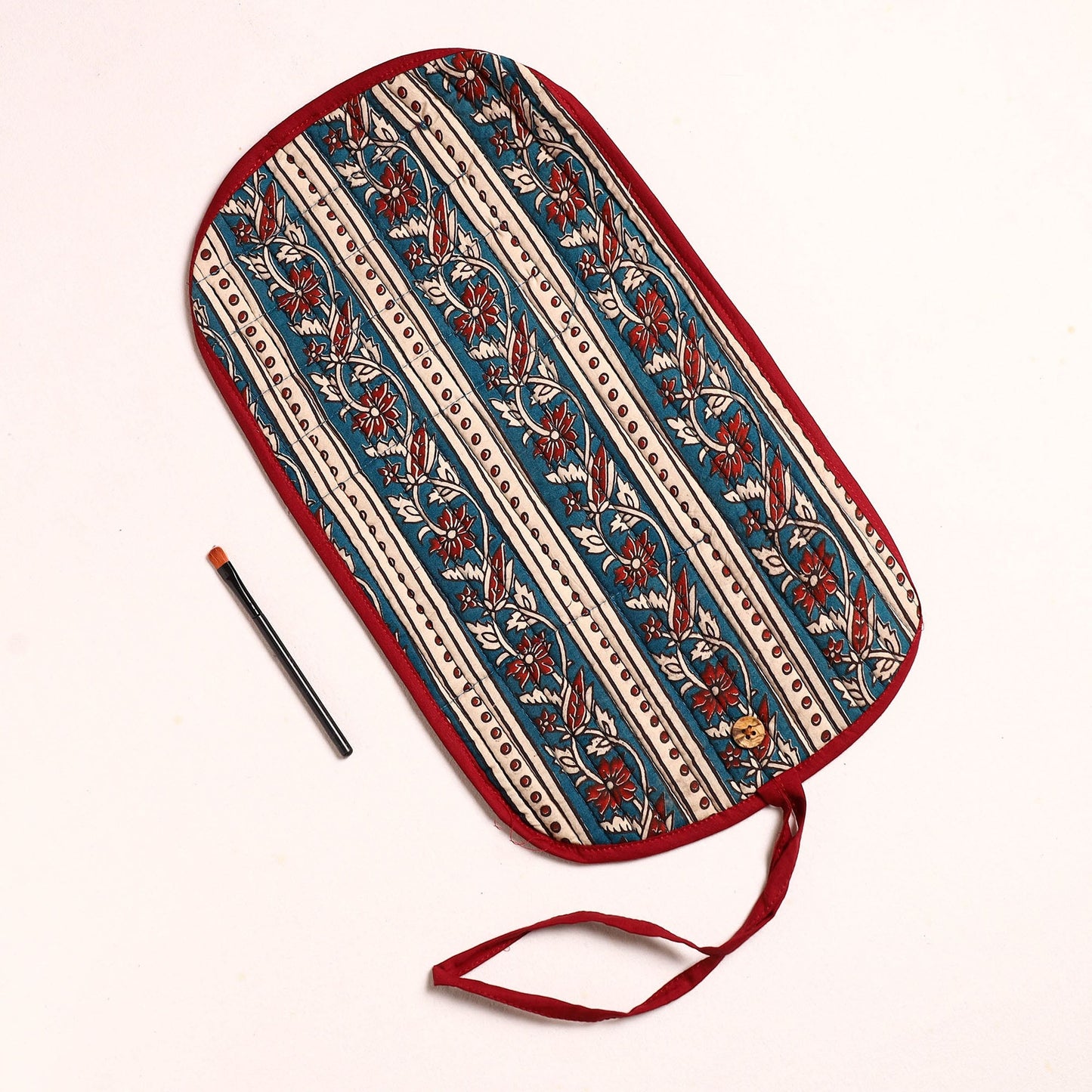 Handcrafted Multipurpose Segmented Make-up Brush Wrap Pouch/Case 06