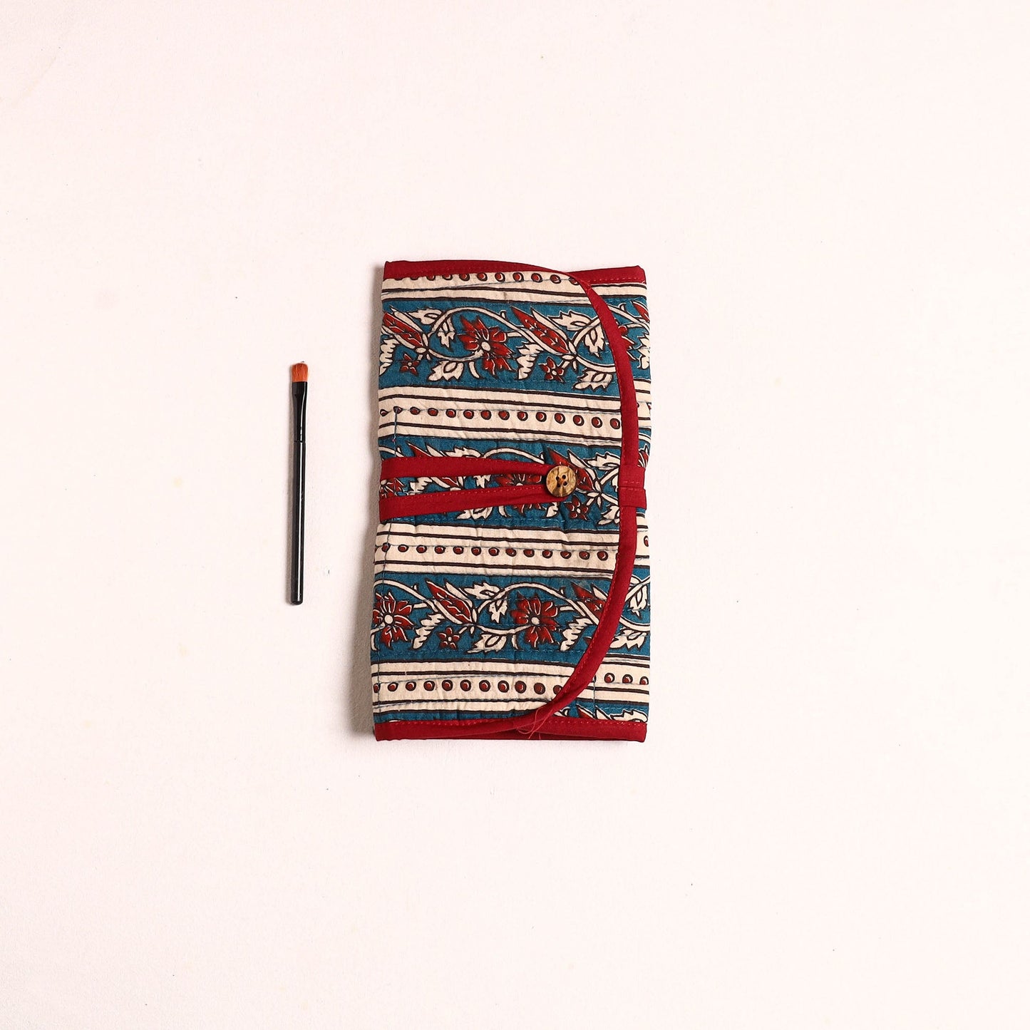 Handcrafted Multipurpose Segmented Make-up Brush Wrap Pouch/Case 06