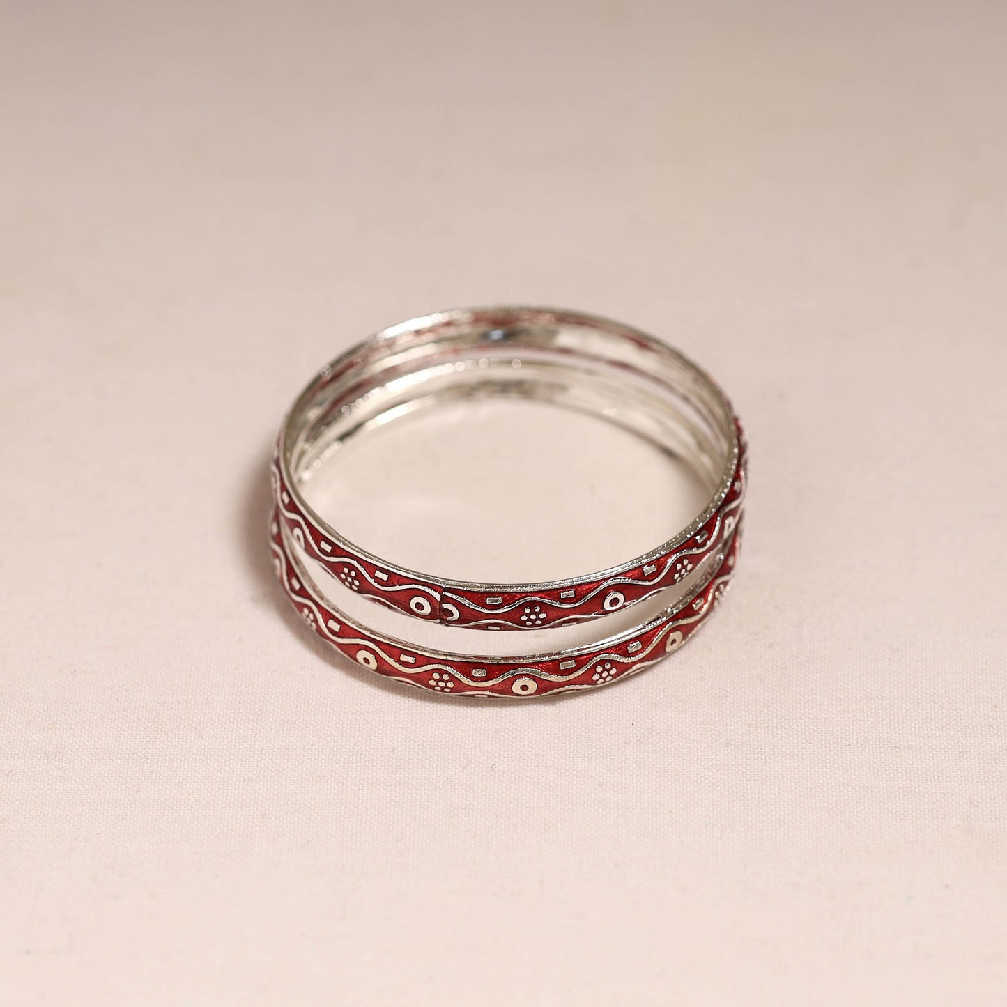 Handcrafted paka meenakari bangles (set of 2) 255