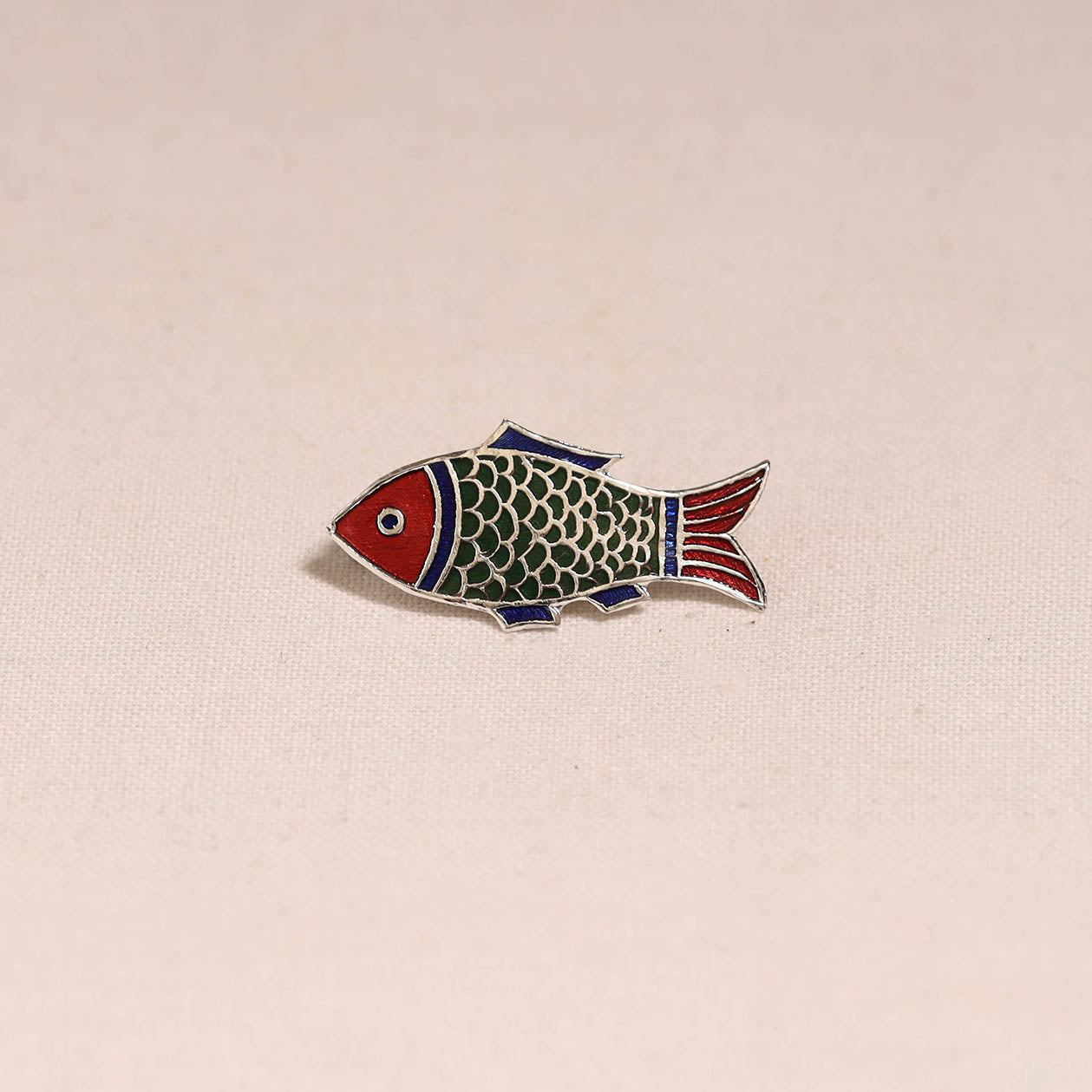 Handcrafted paka meenakari saree pin 204