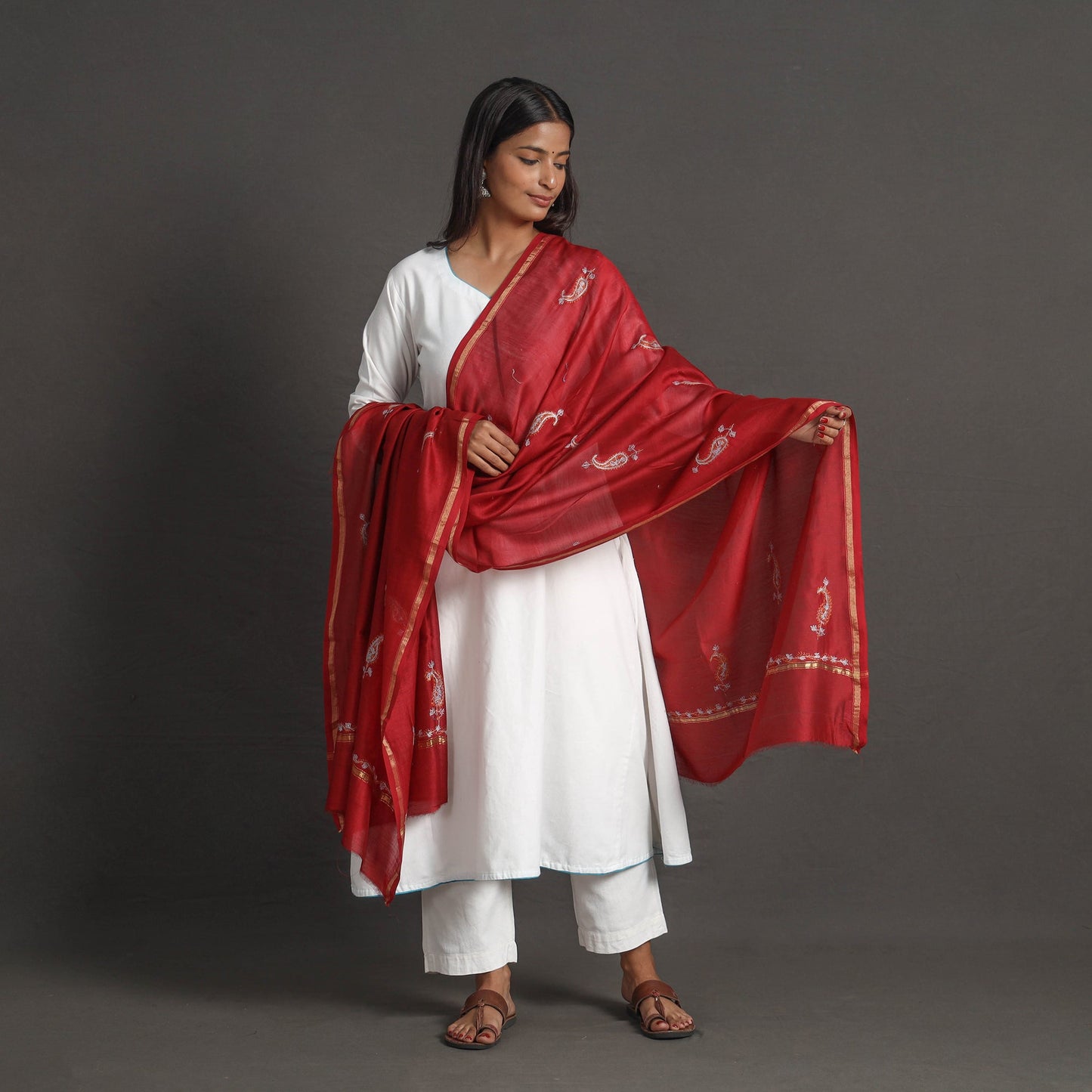 Buy Red Handloom Chanderi Silk Kashida Embroidery Dupatta Online