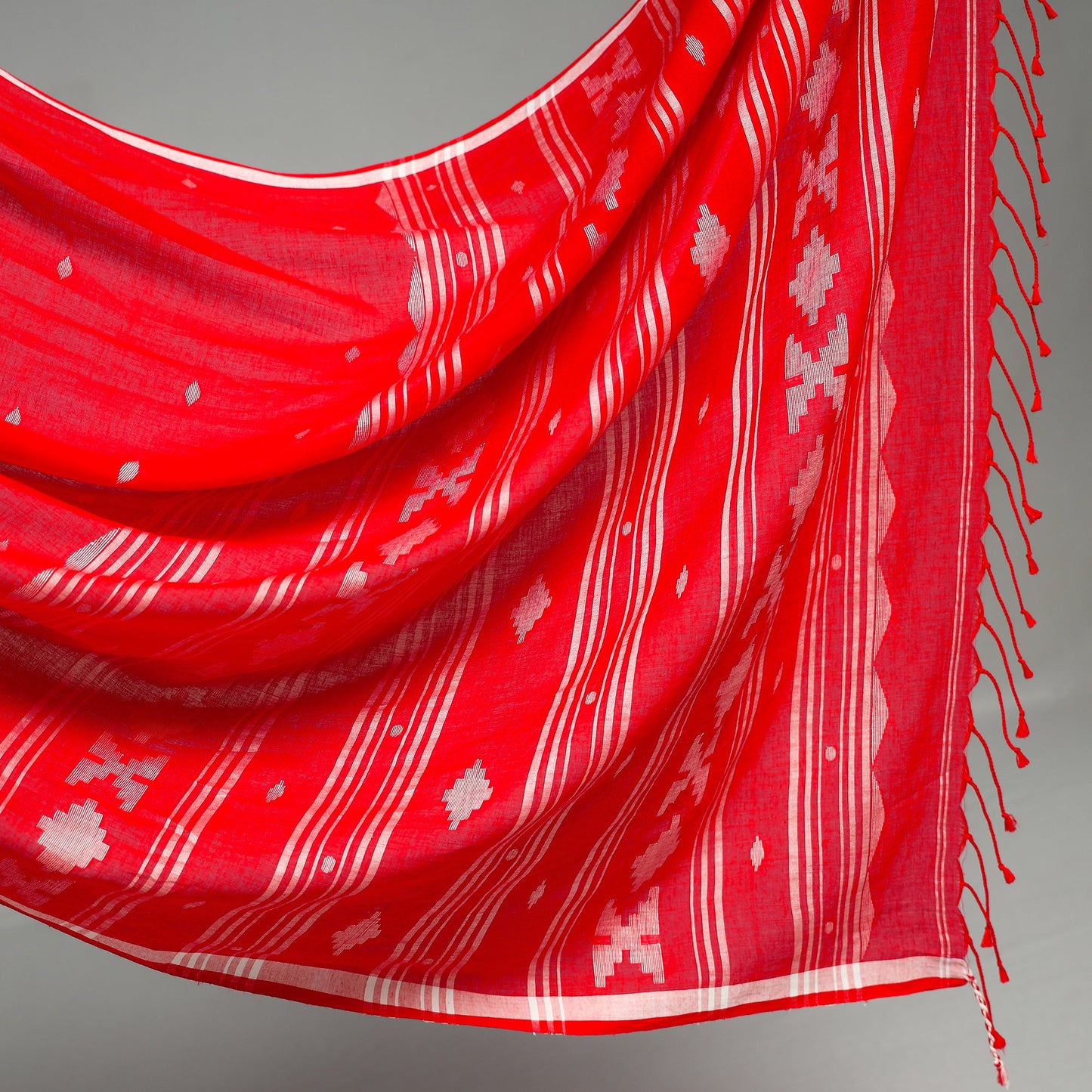 Red Handloom Cotton Phulia Jamdani Saree