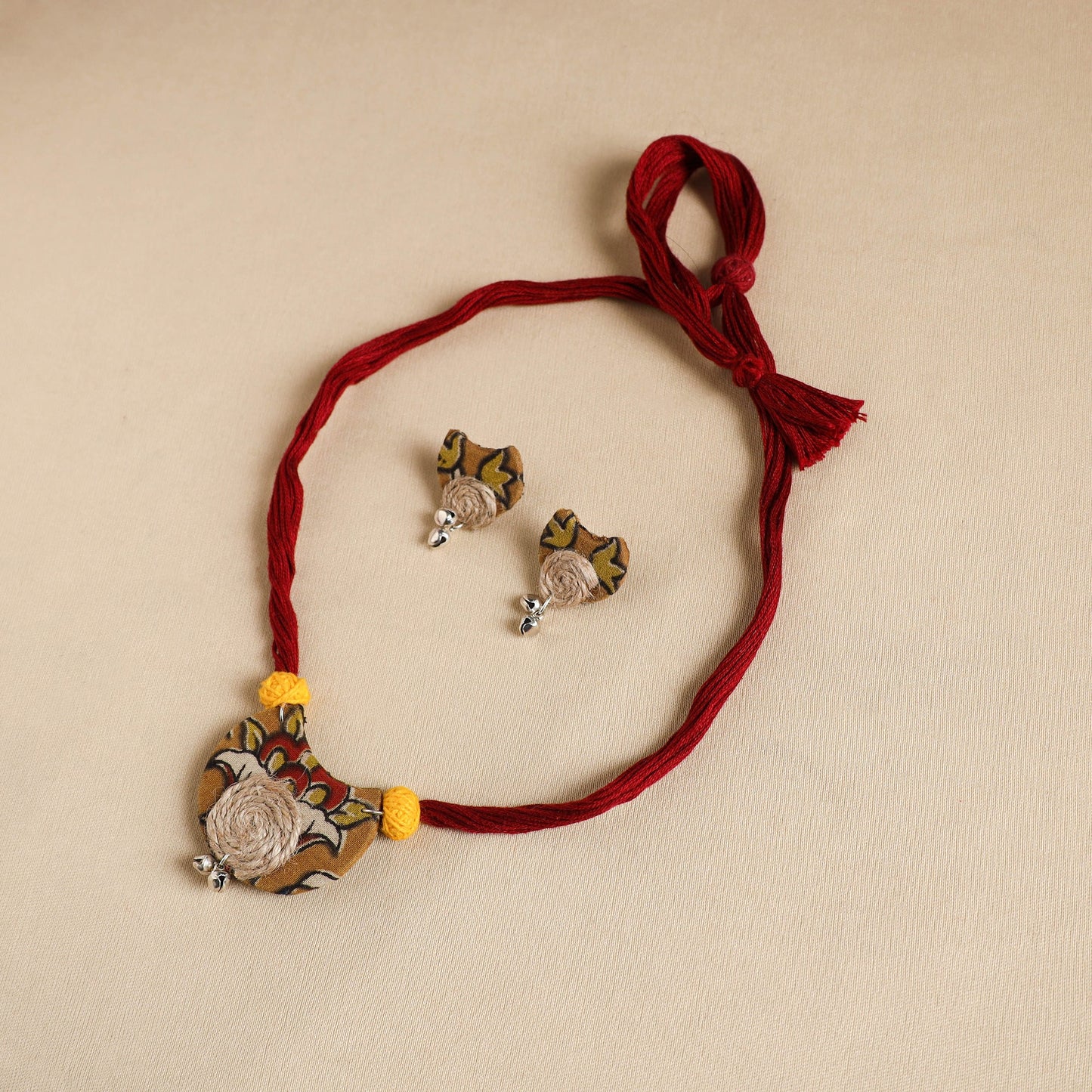 Red - handmade fabart jute necklace set 19 - handcrafted