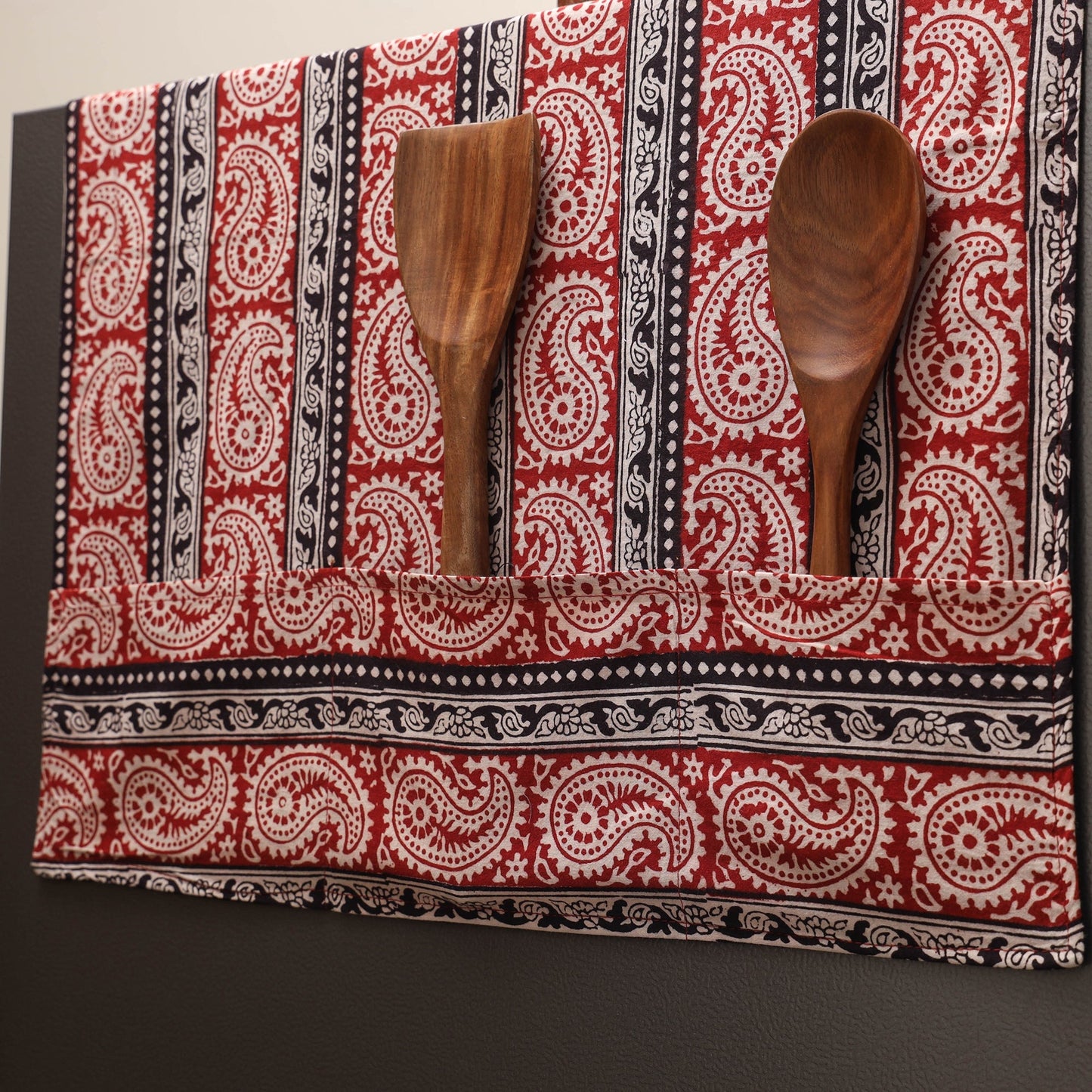 Handmade fridge top cover with multiple pockets 02