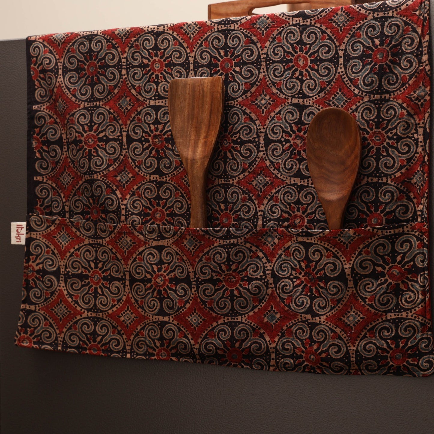 Handmade fridge top cover with multiple pockets 18