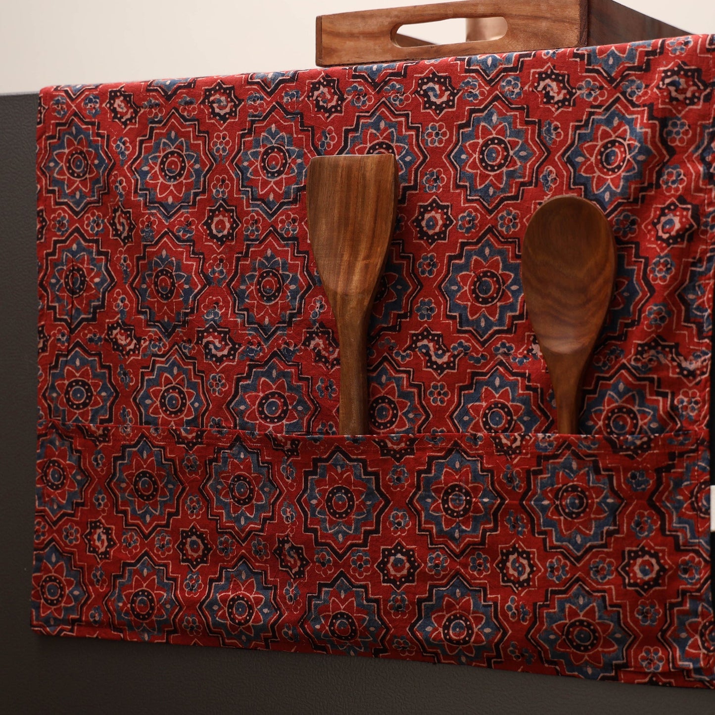Handmade fridge top cover with multiple pockets 24
